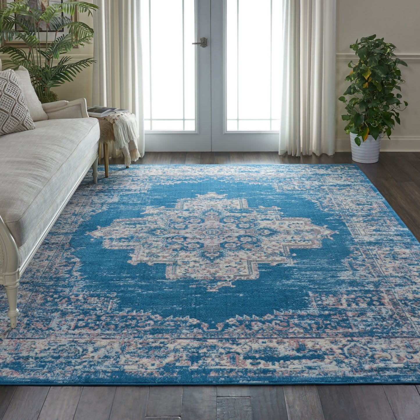Nourison Home Grafix  Blue  Transitional
