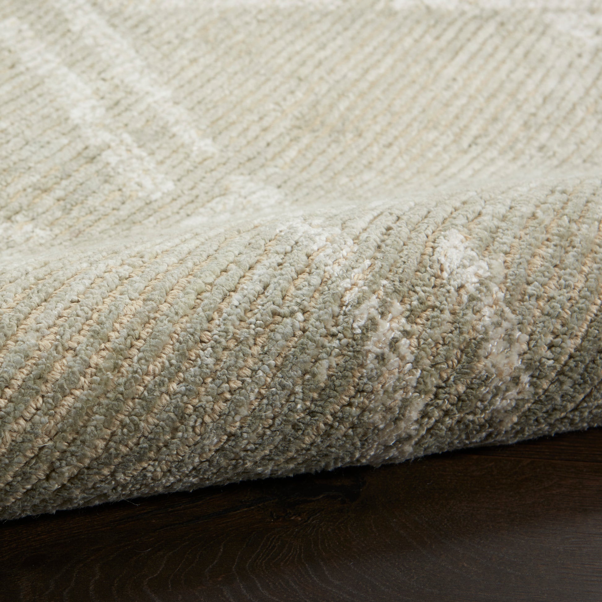 Nourison Home Venosa  Green Ivory  Contemporary