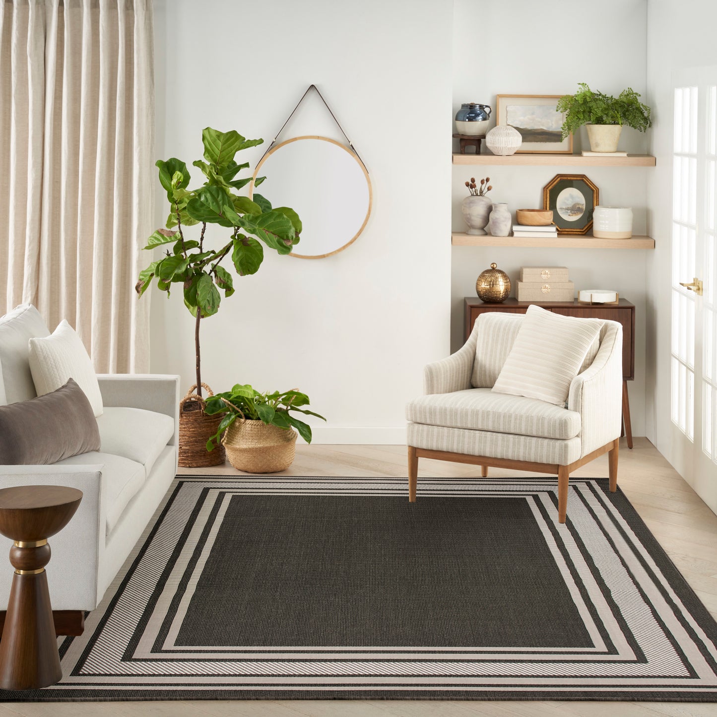 Nourison Home Horizon Indoor/Outdoor  Black  Contemporary