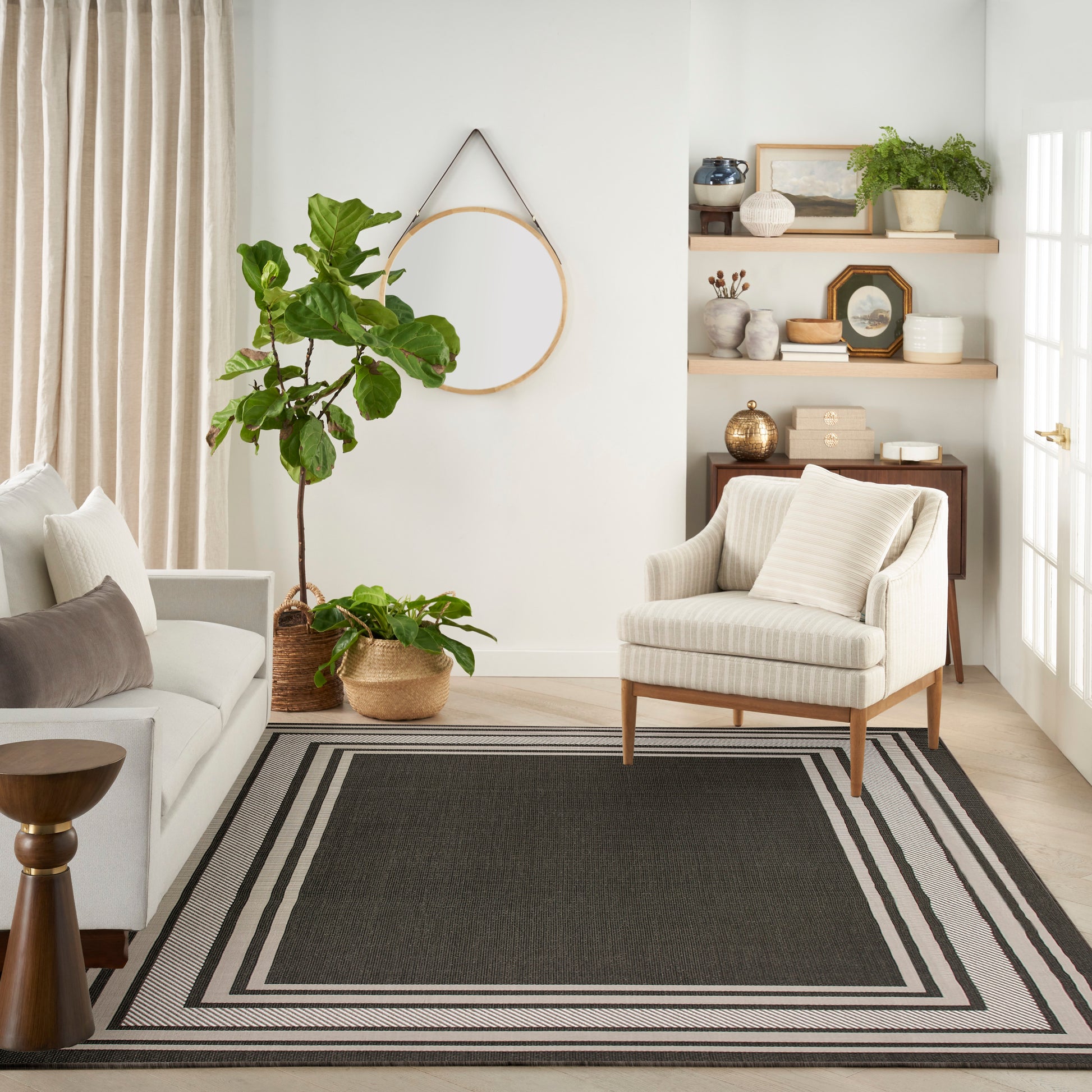 Nourison Home Horizon Indoor/Outdoor  Black  Contemporary