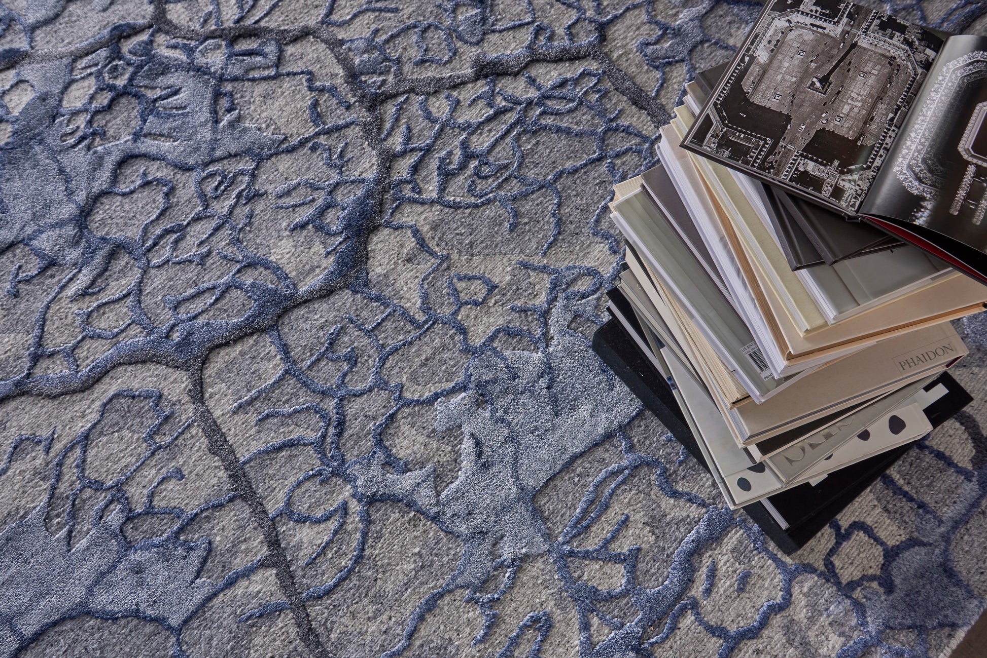 Nourison Home Divine  Mist  Contemporary