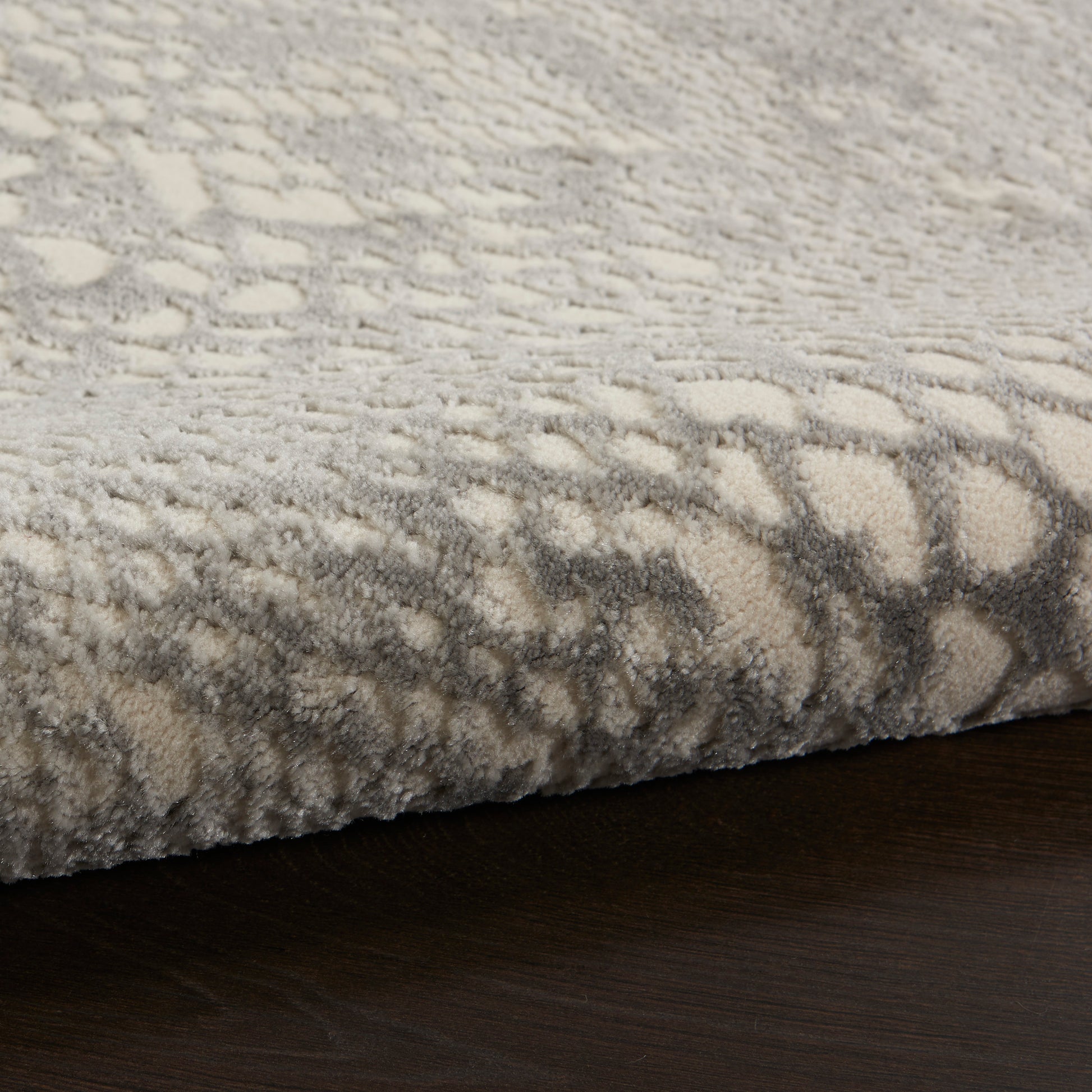 Nourison Home Solace  Ivory Grey  Contemporary