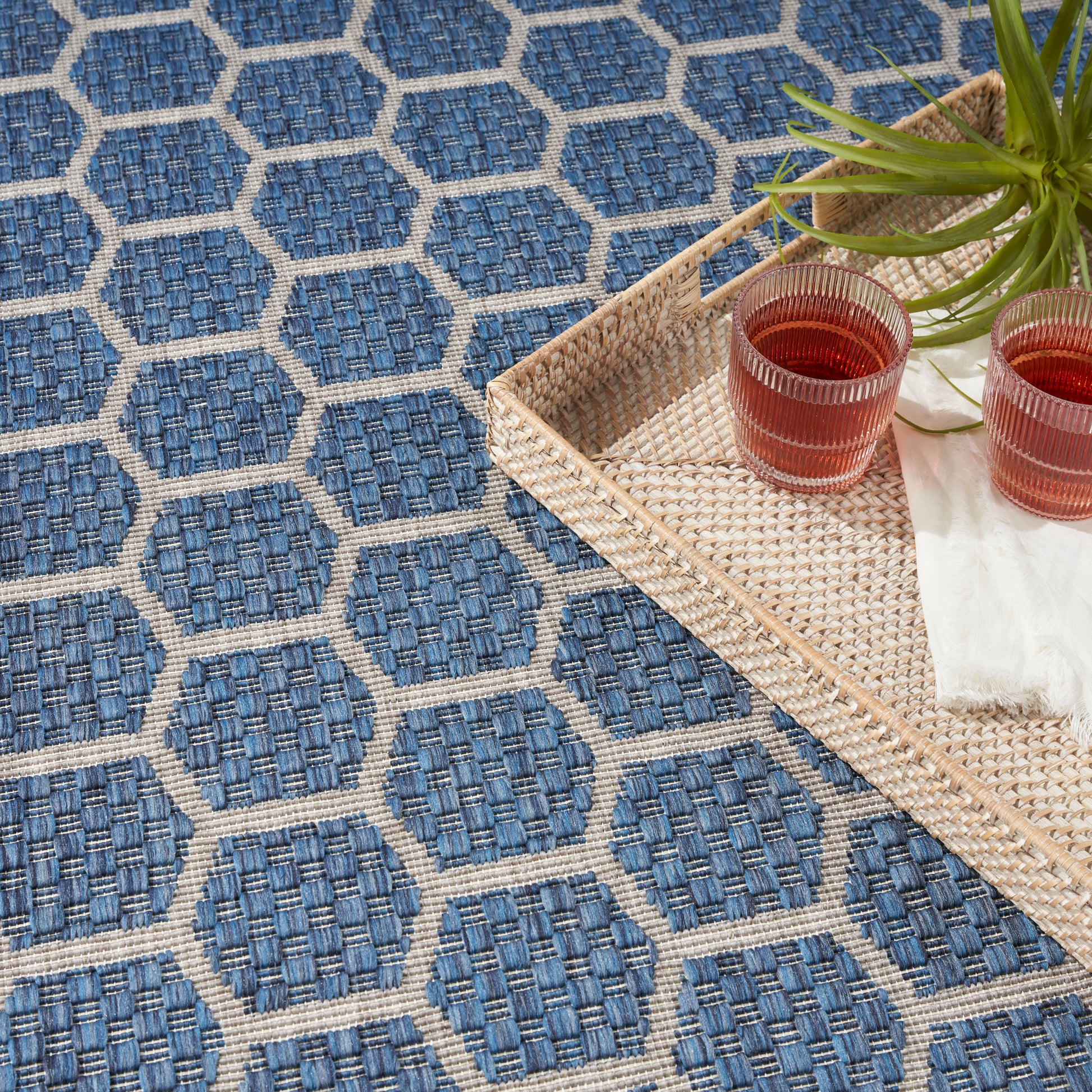 Nourison Home Twist Reversible  Blue  Contemporary
