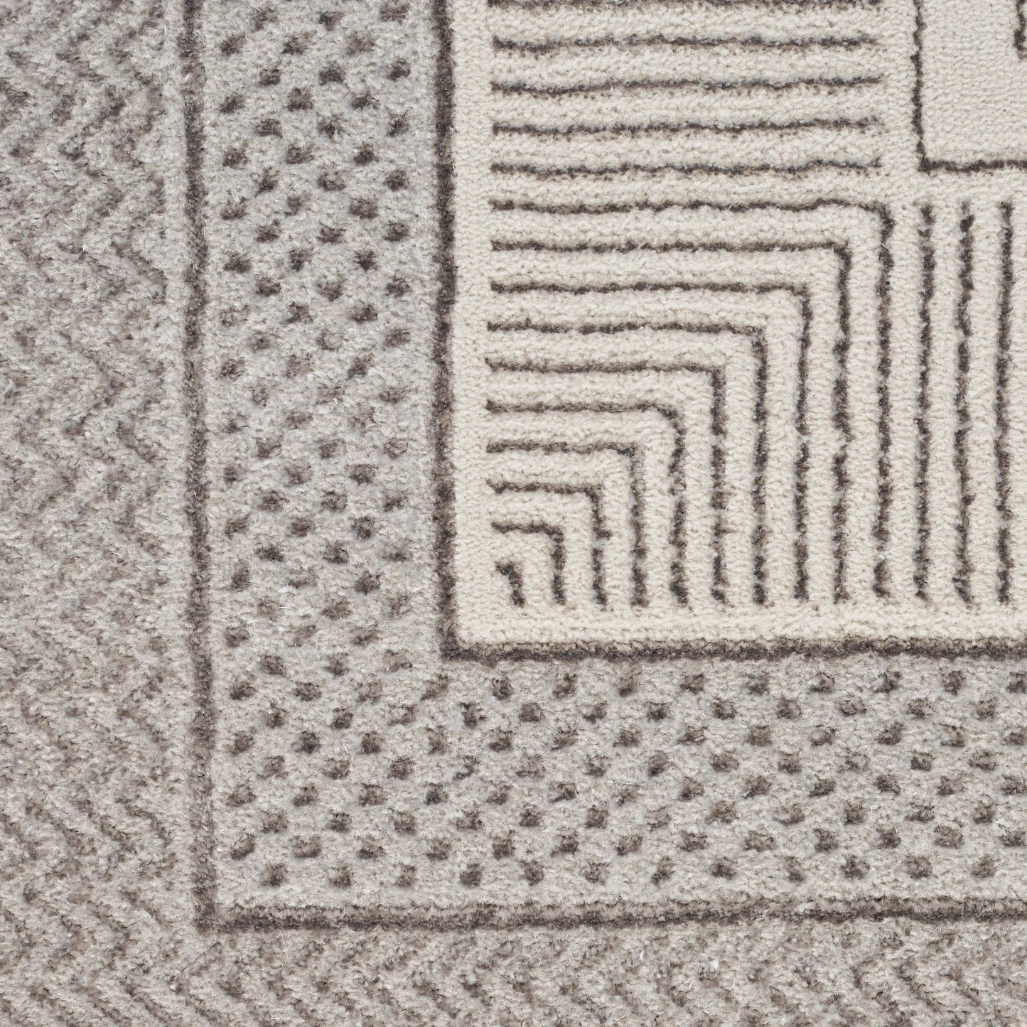 Nourison Home Glitz  Silver  Contemporary