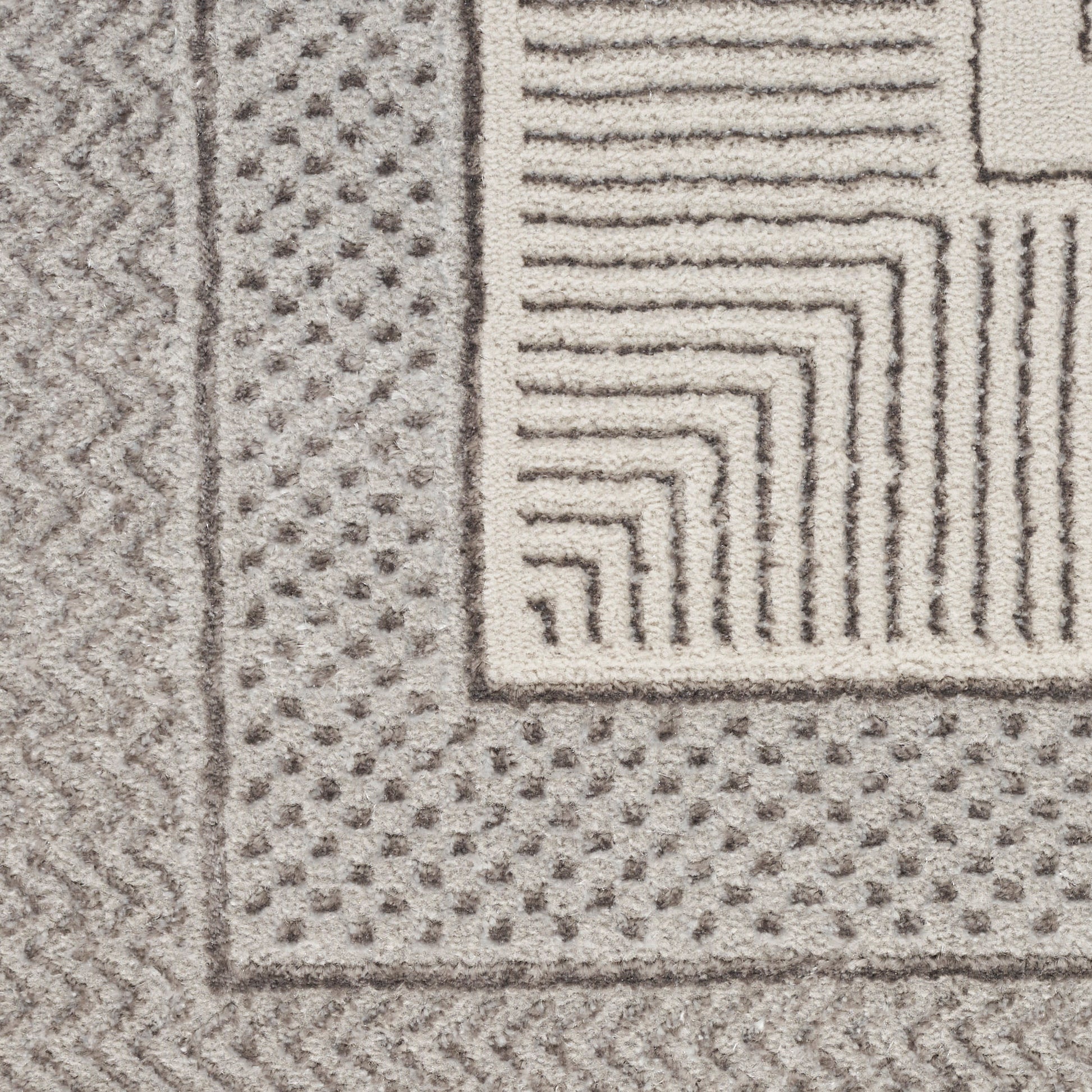 Nourison Home Glitz  Silver  Contemporary