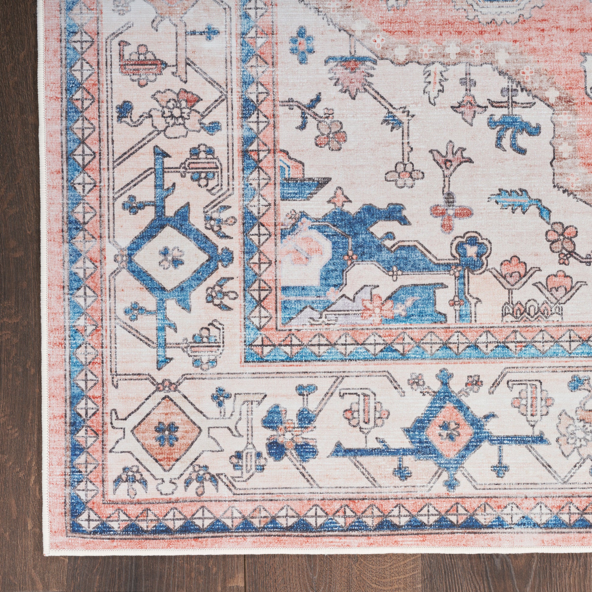 Nourison Home Fulton  Coral  Traditional
