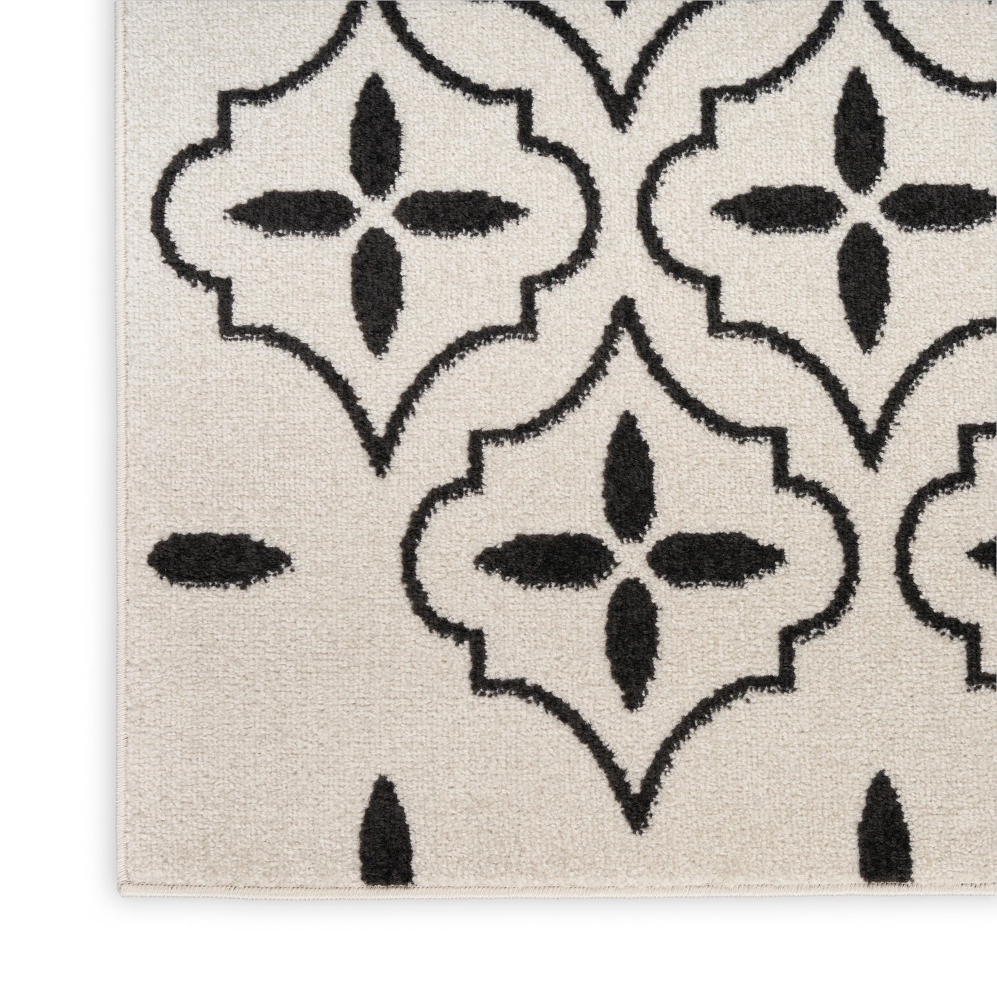 Nourison Home Nourison Essentials  Ivory Black  Contemporary