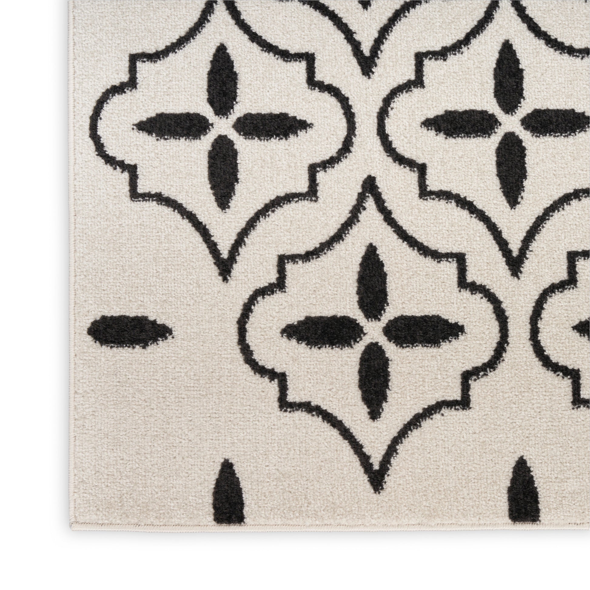 Nourison Home Nourison Essentials  Ivory Black  Contemporary