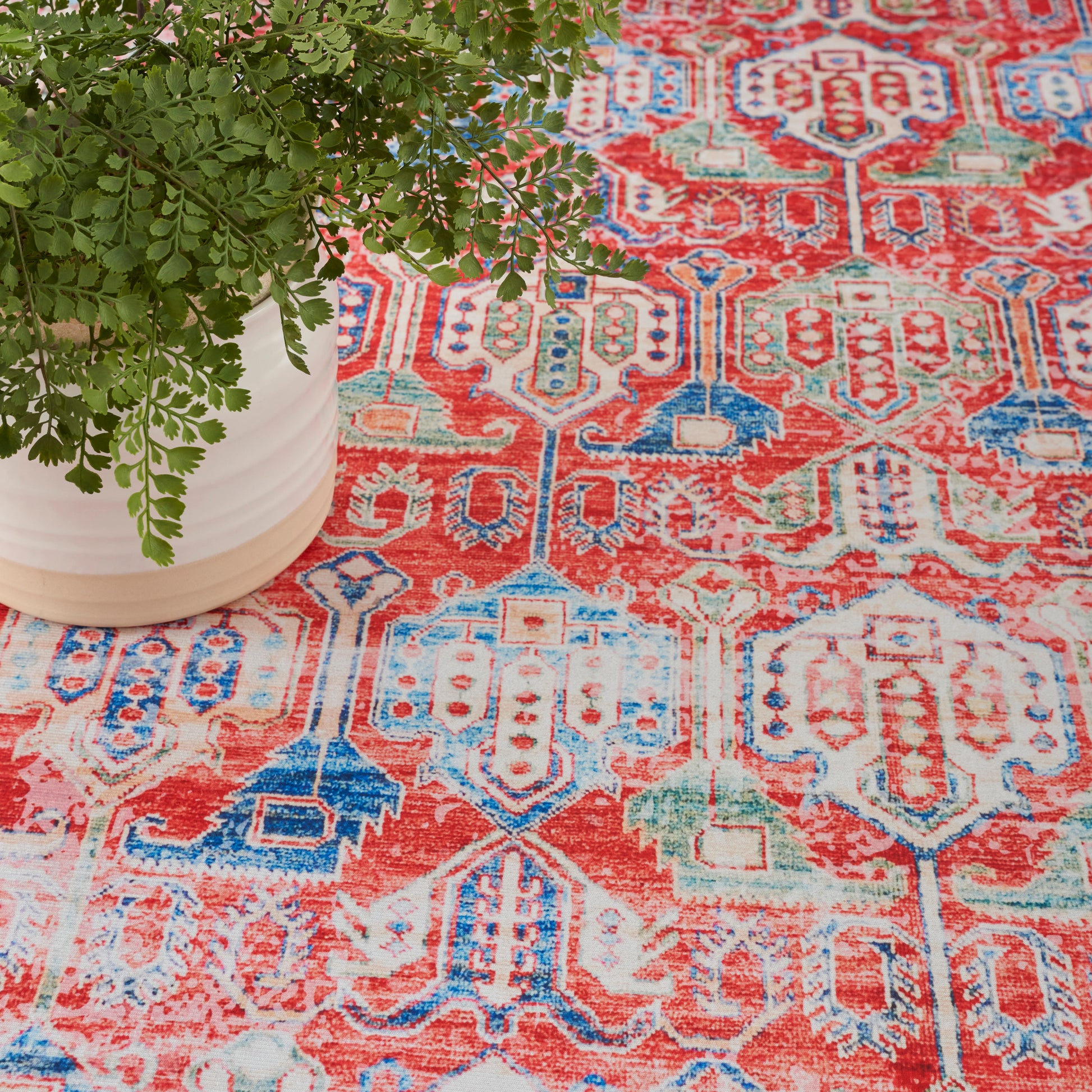 Nourison Home Fulton  Red  Traditional