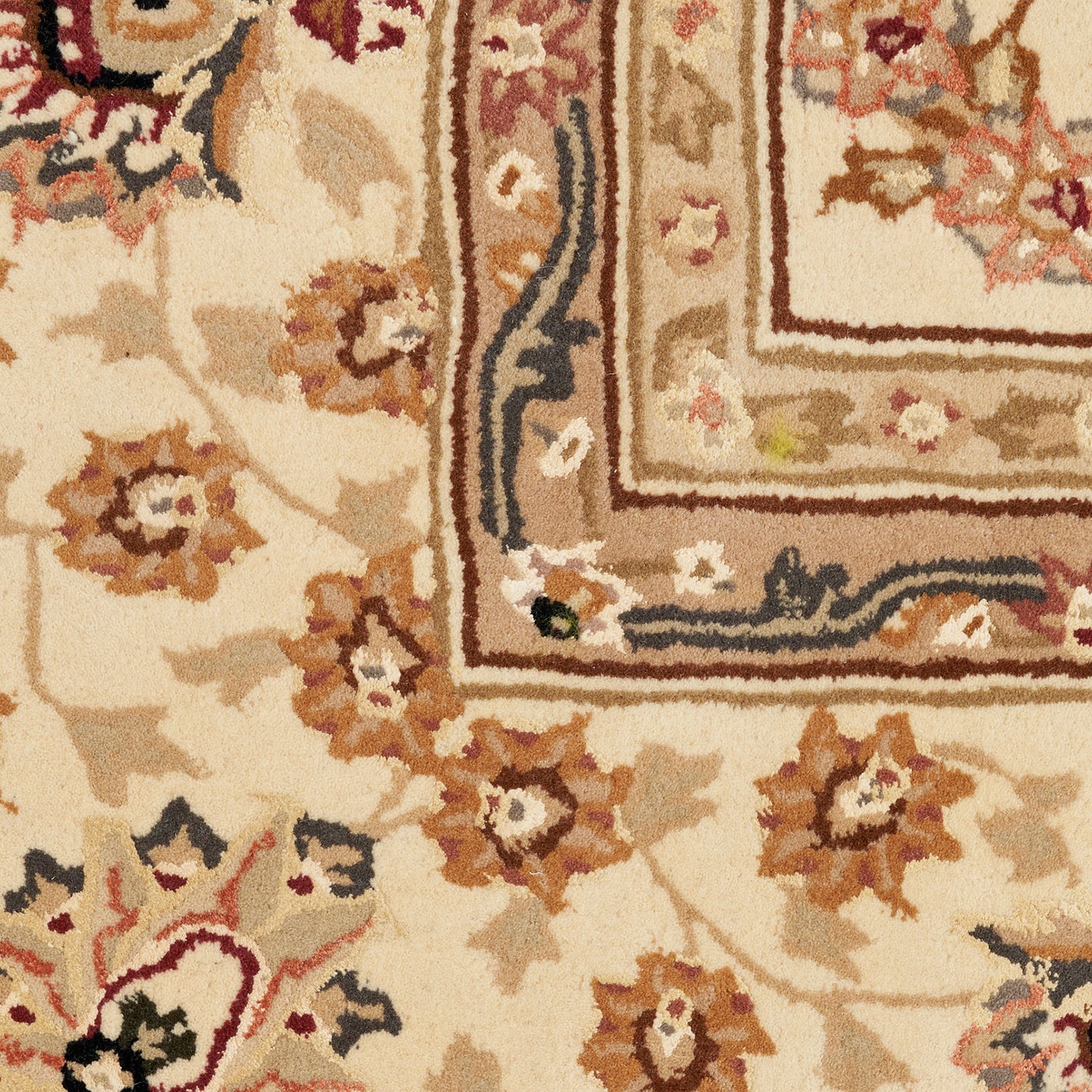 Nourison Home Nourison 2000  Ivory  Traditional