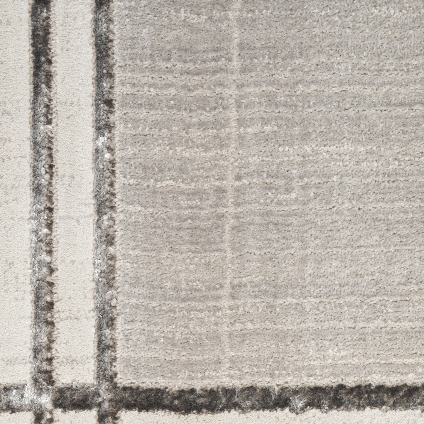 Nourison Home Desire  Grey Silver  Contemporary