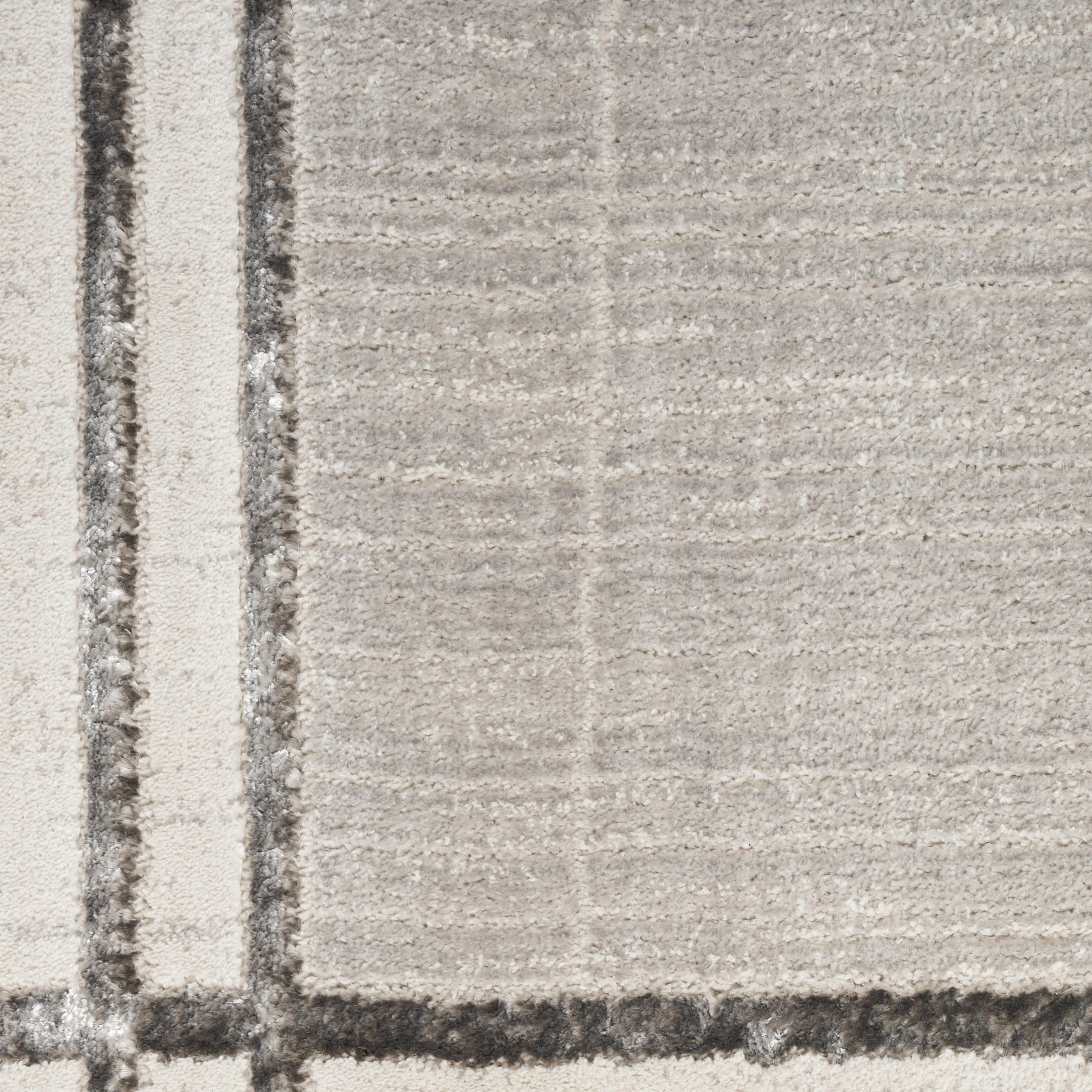 Nourison Home Desire  Grey Silver  Contemporary