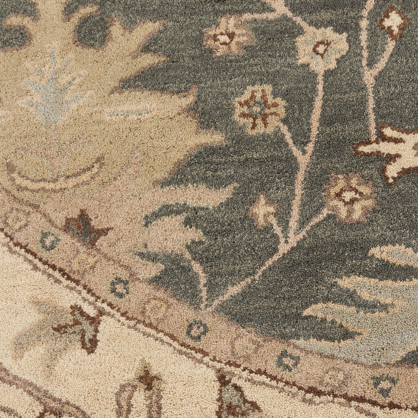 Nourison Home India House  Charcoal Ivory  Traditional