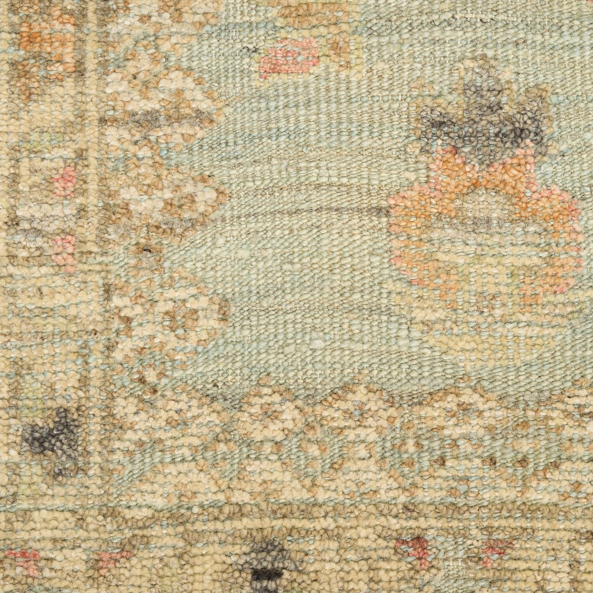 Nourison Home Heritage Vine  Light Blue  Traditional