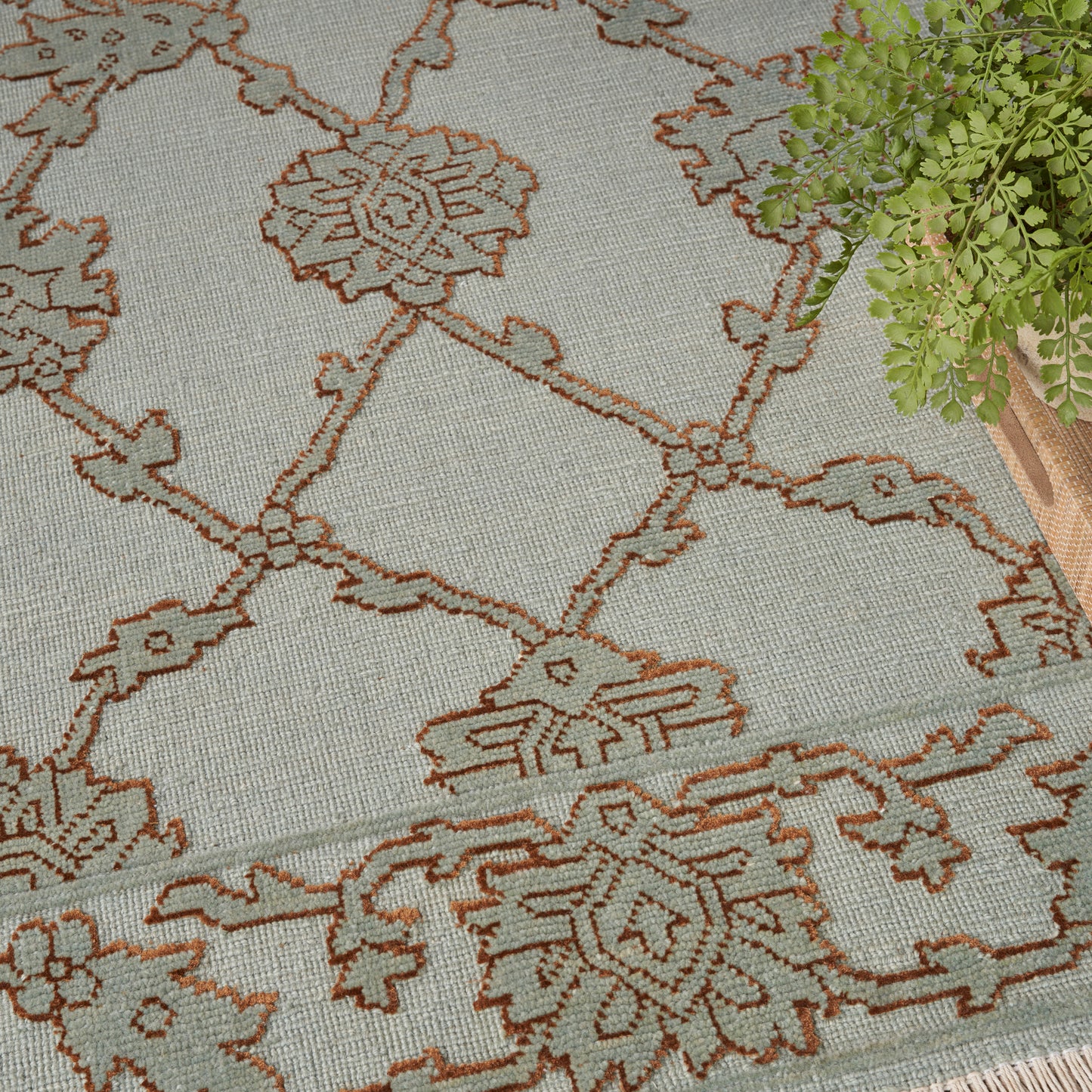 Nourison Home Silk Pointe  Aqua  Traditional