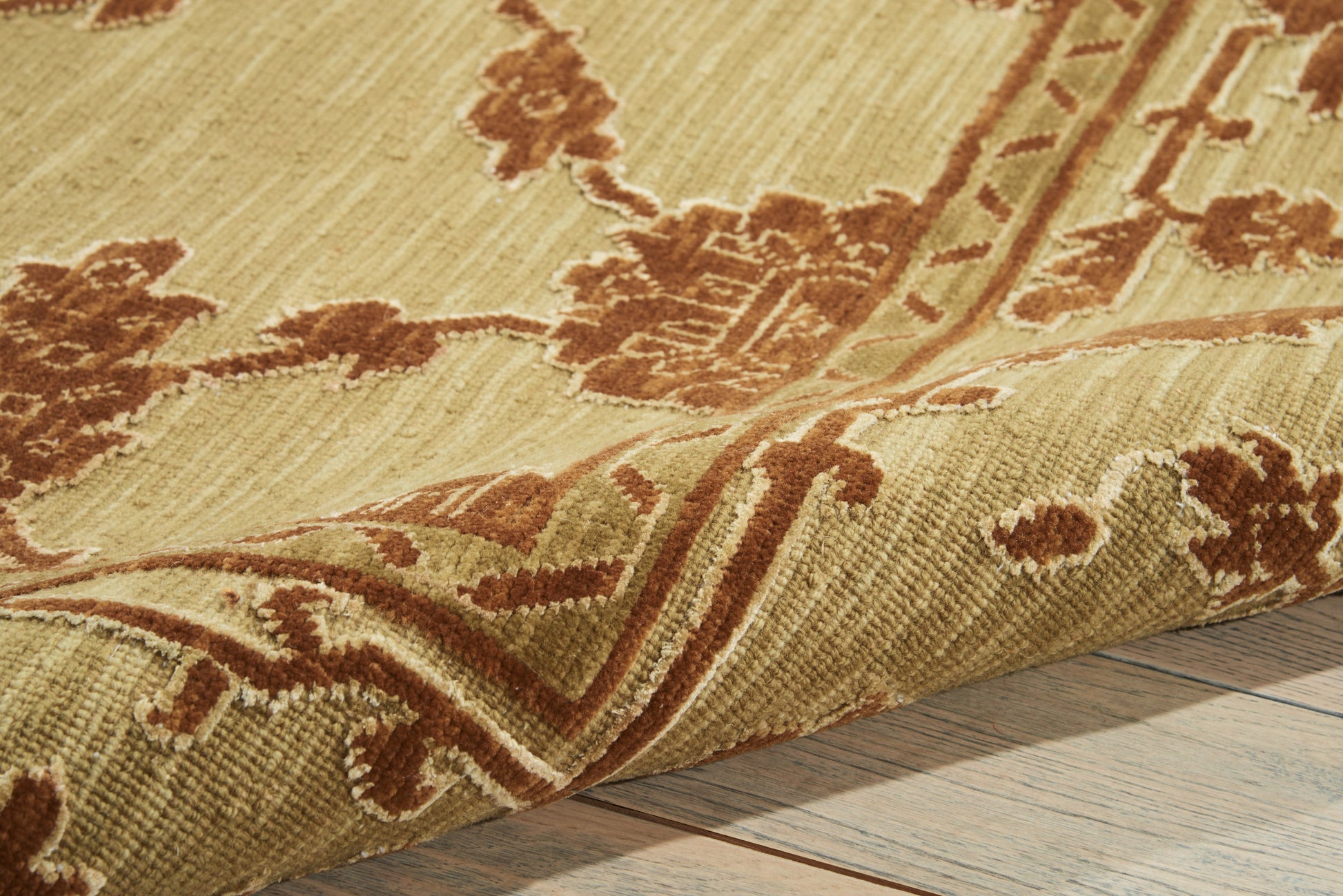 Nourison Home Silk Pointe  Green  Traditional