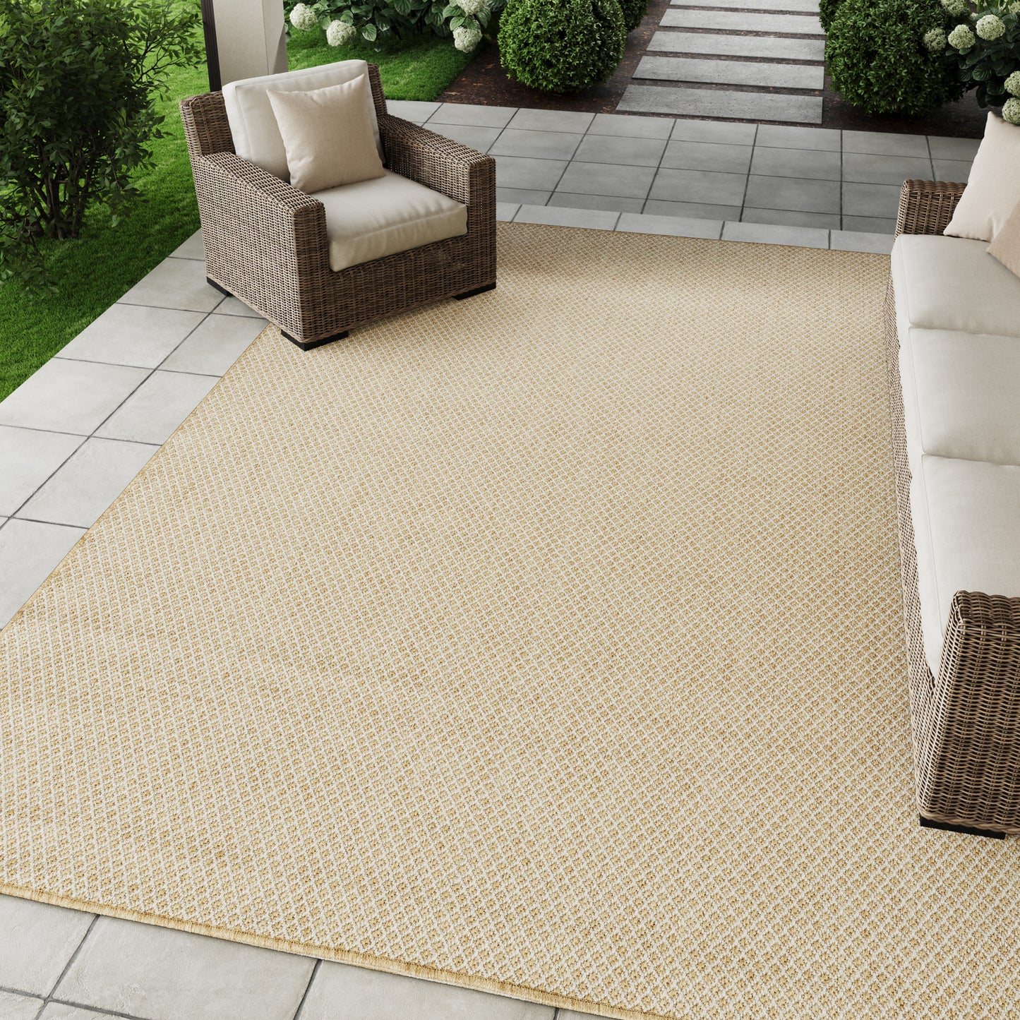 Nourison Home Courtyard  Natural  Contemporary