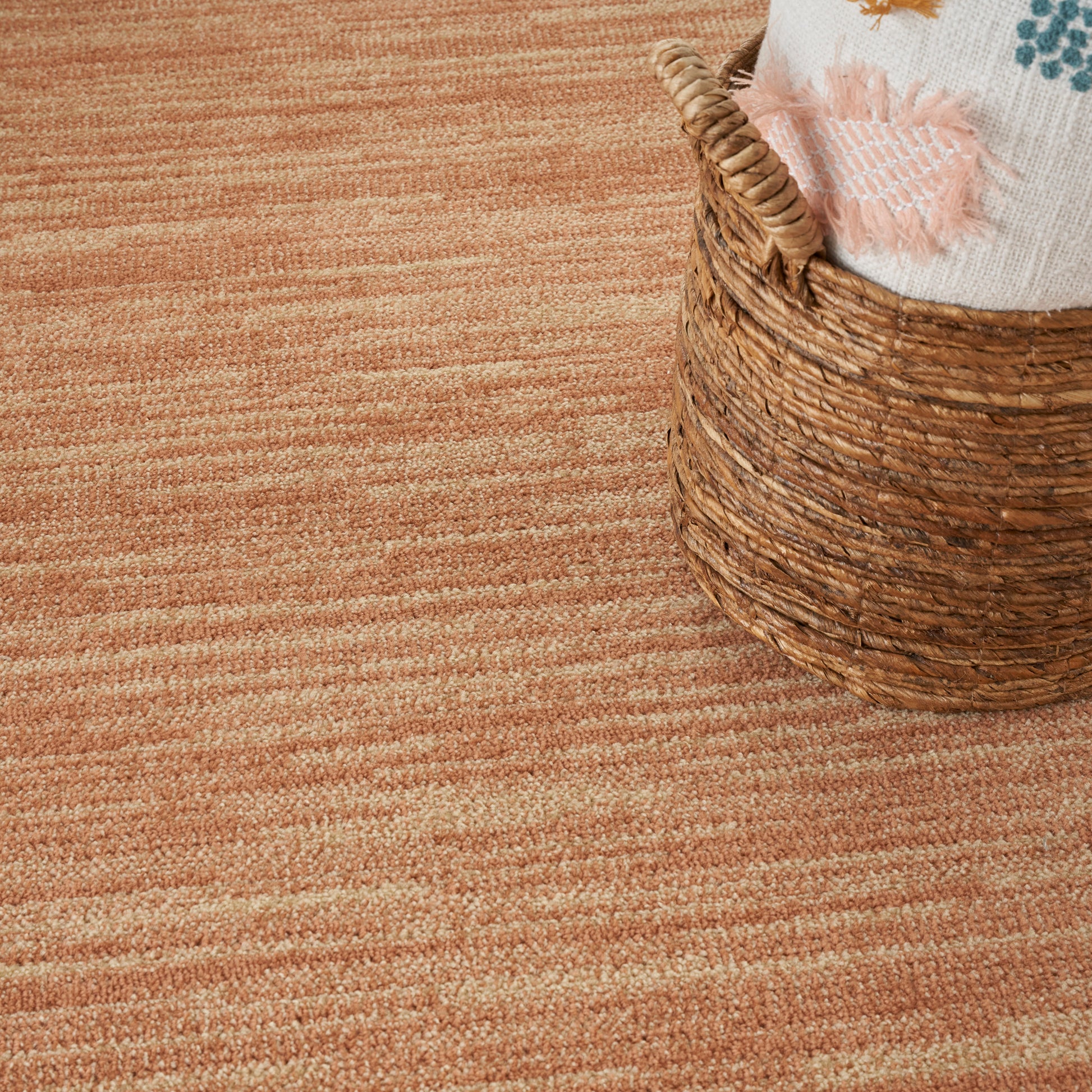 Nourison Home Nourison Essentials  Rust  Contemporary