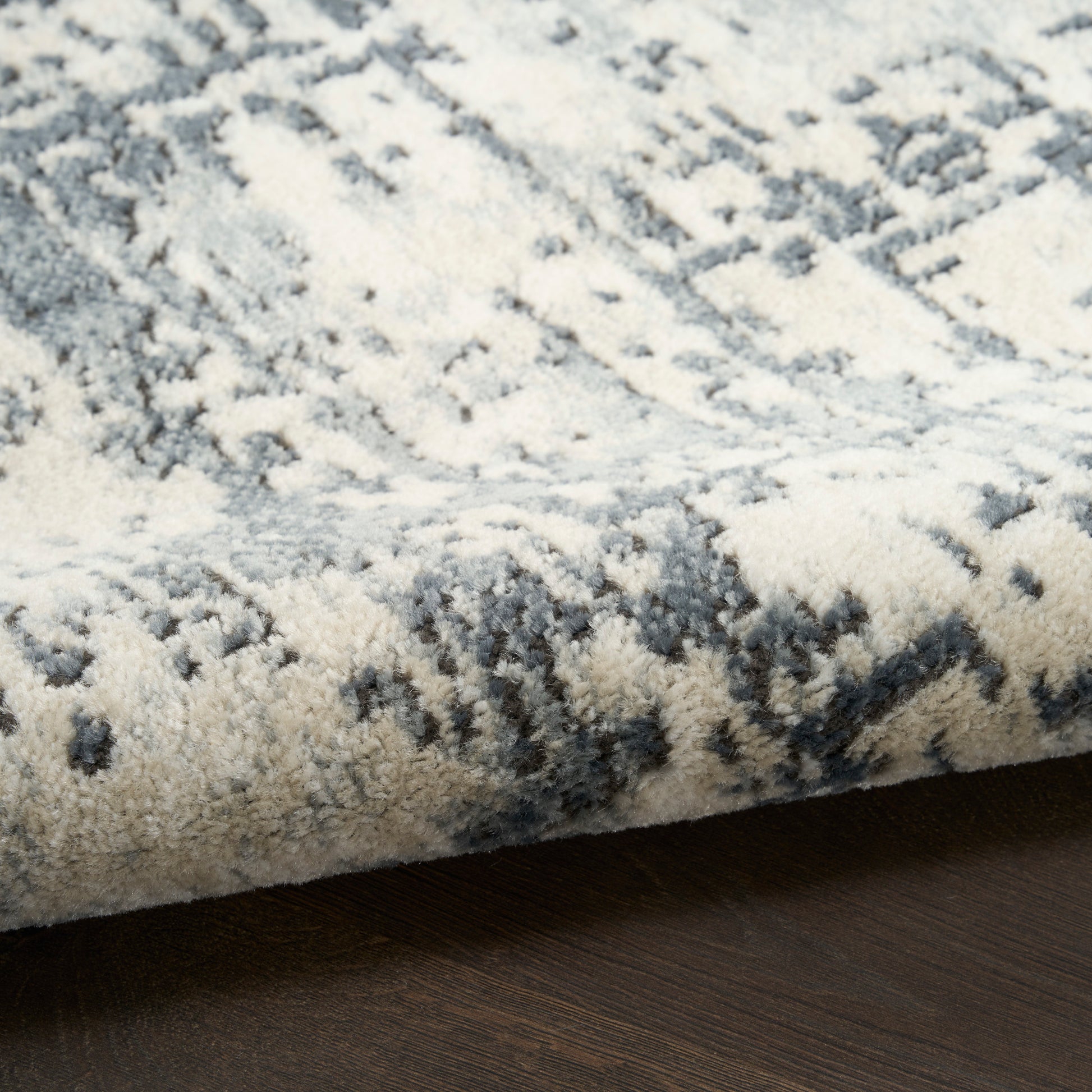 Nourison Home Quarry  Ivory Grey  Contemporary