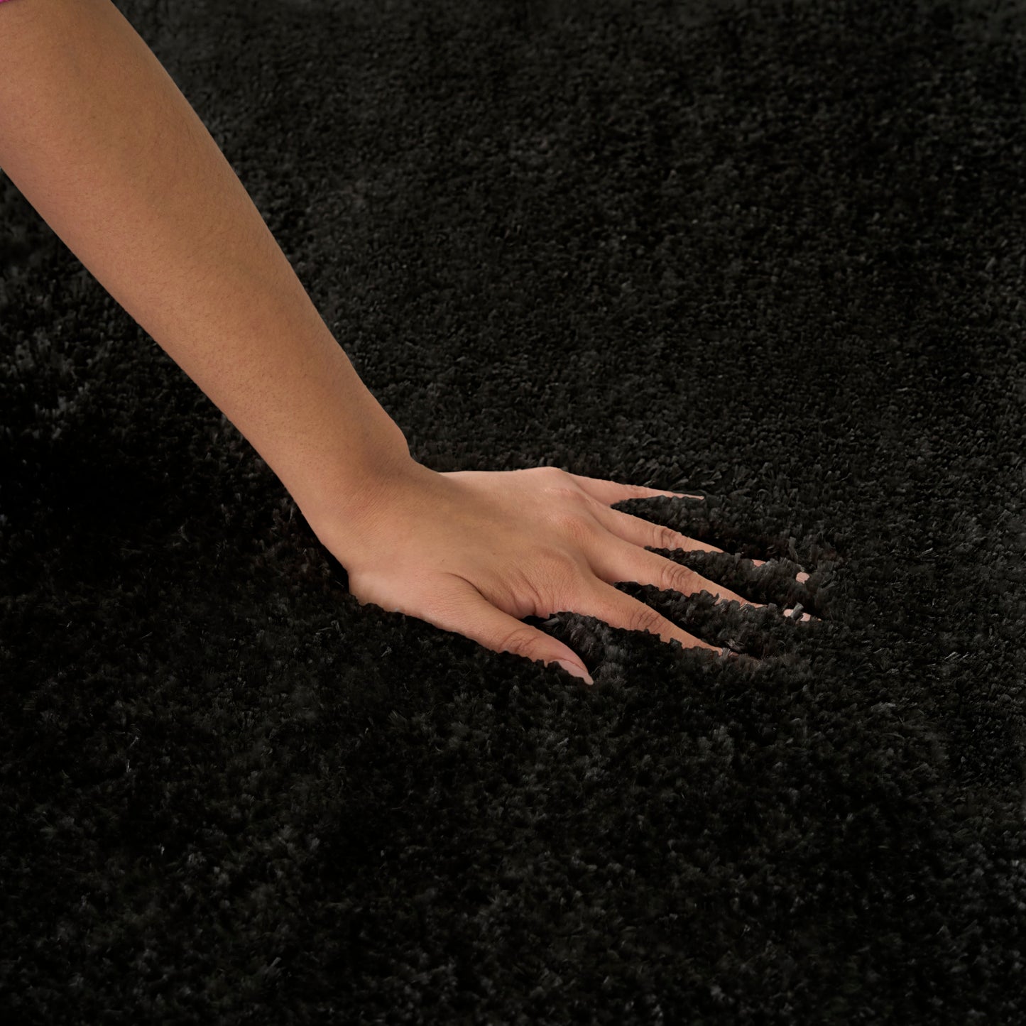 Nourison Home Pacific Shag  Black  Contemporary