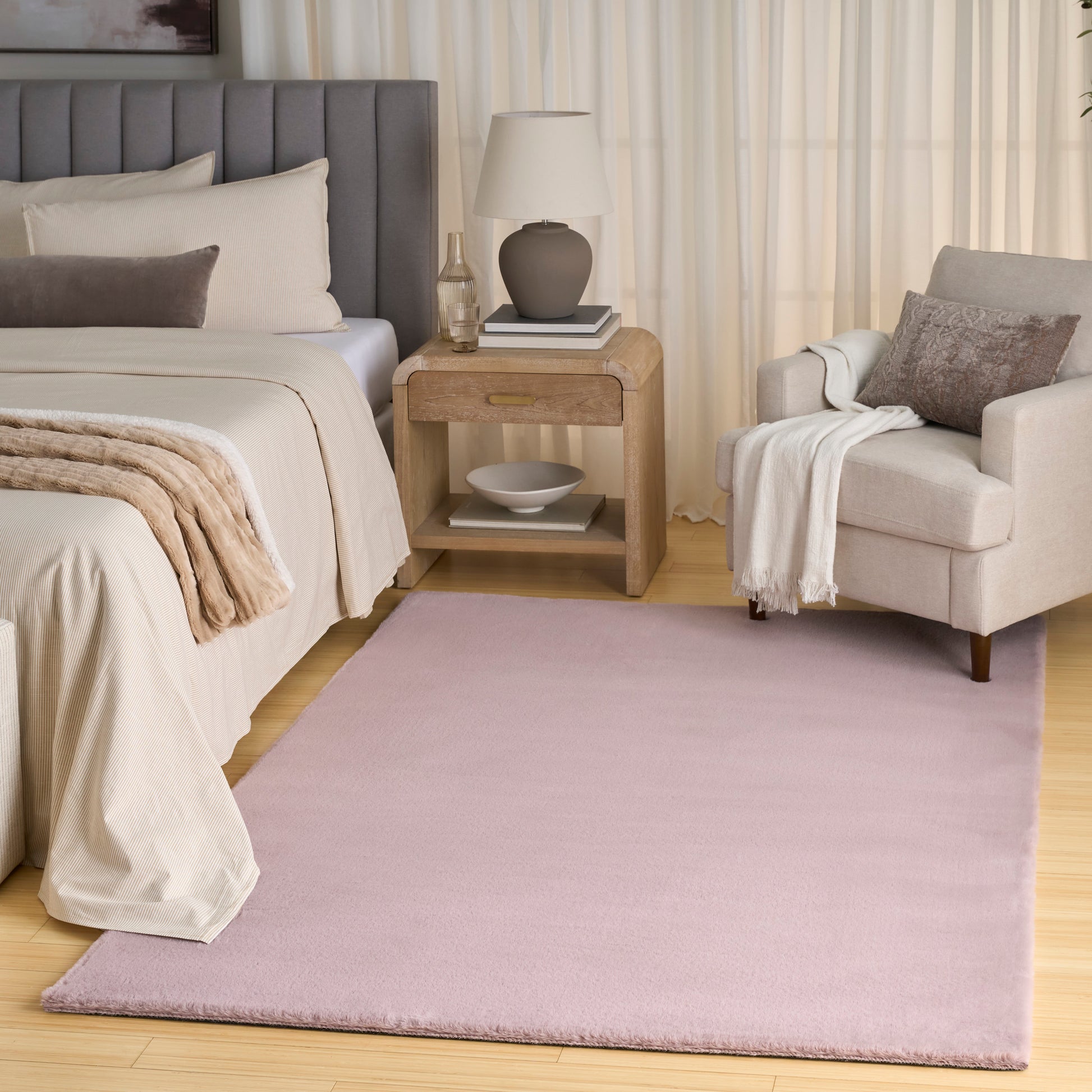 Nourison Home Soft Plush Rabbit Fur  Lavender  Contemporary