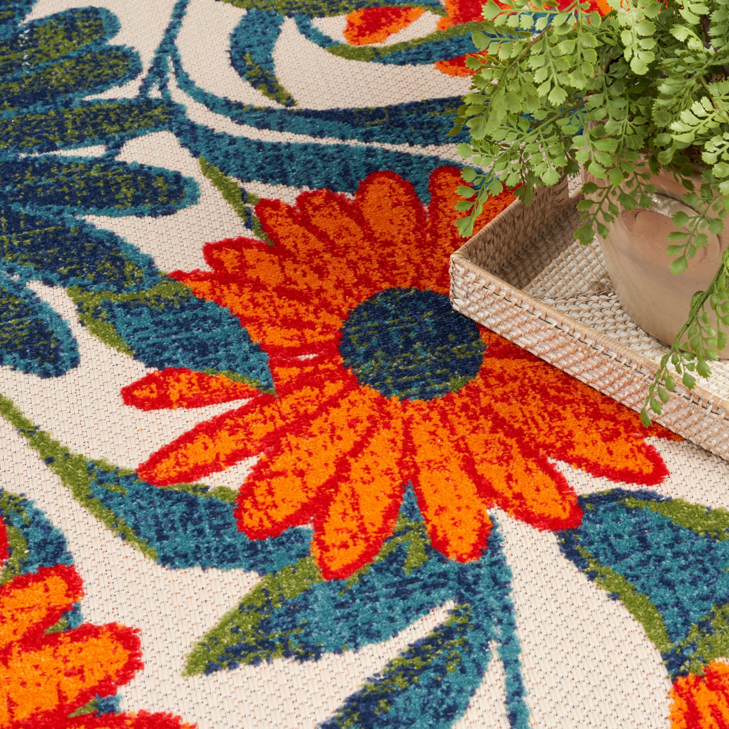 Nourison Home Aloha  Ivory Multicolor  Contemporary