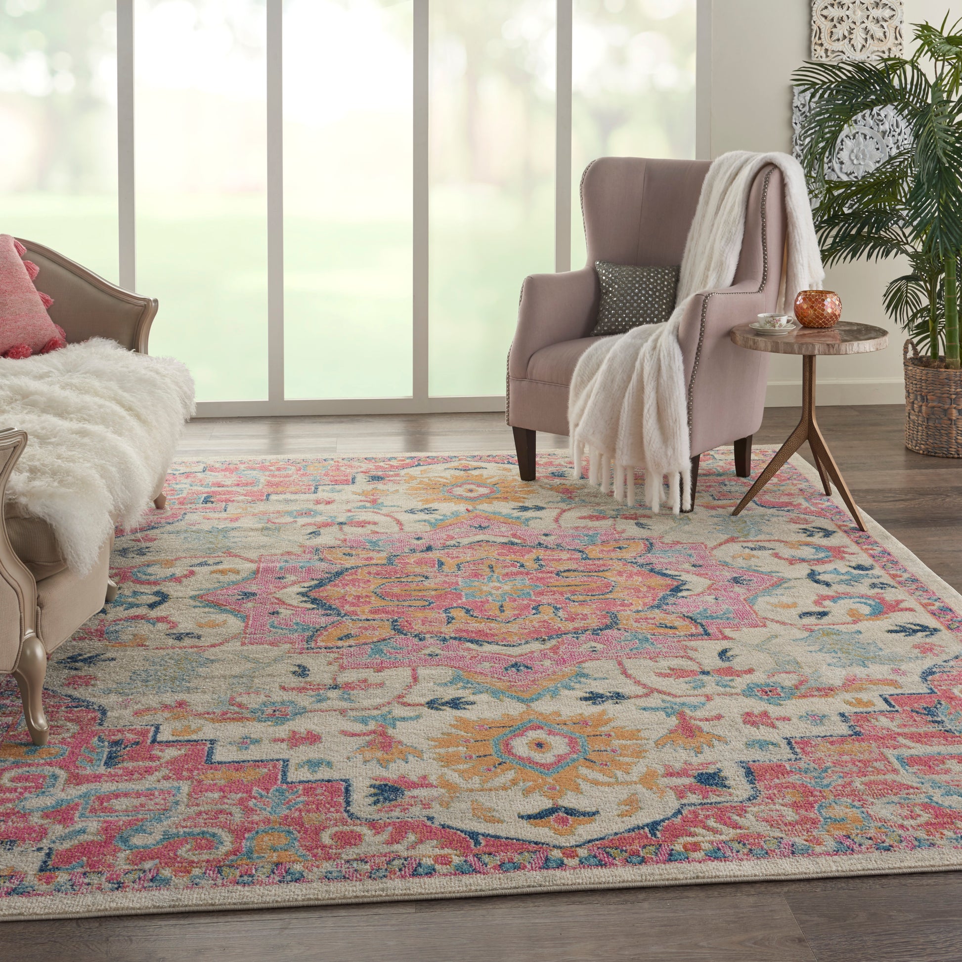 Nourison Home Passion  Ivory Pink  Transitional