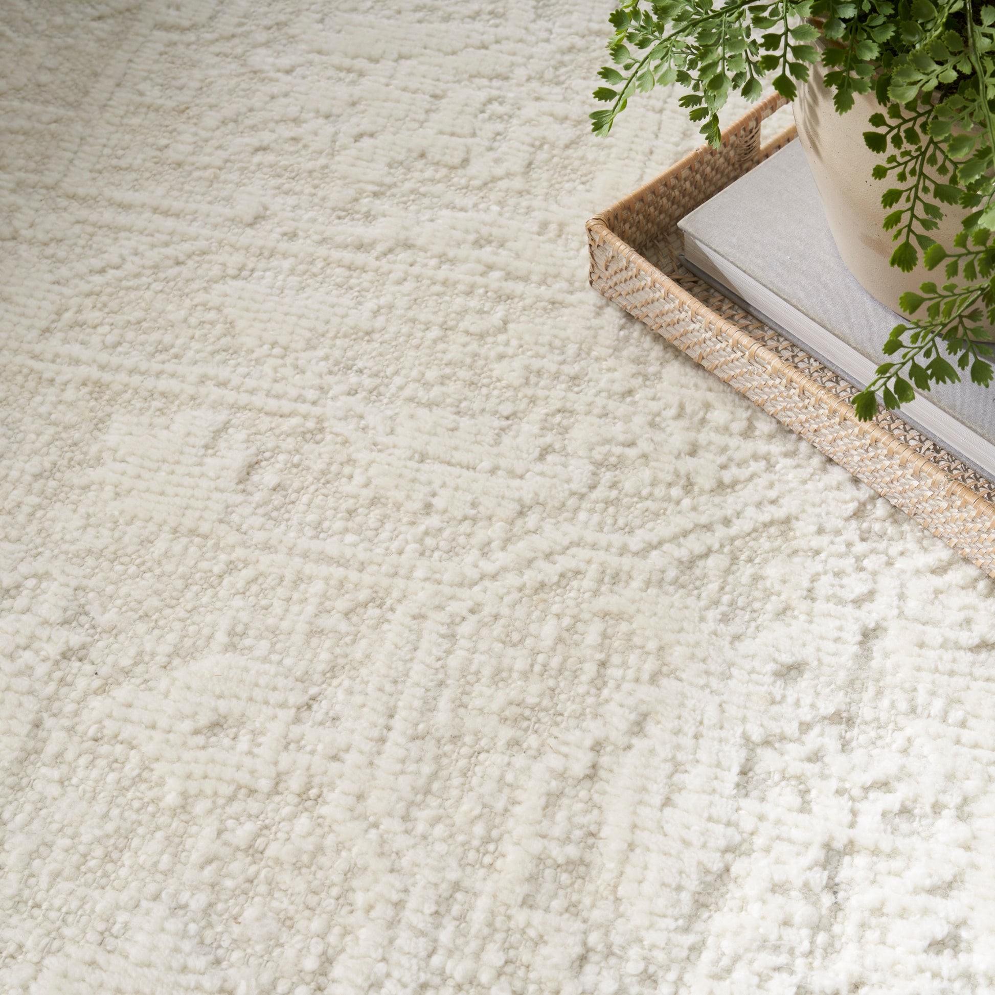 Nourison Home Blanco  Ivory  Contemporary