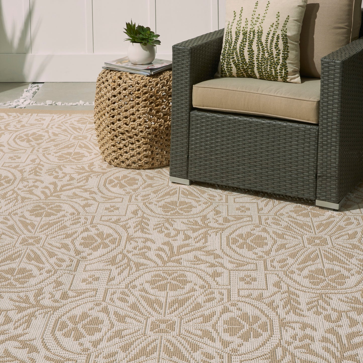 Nourison Home Aruba  Beige Cream  Transitional