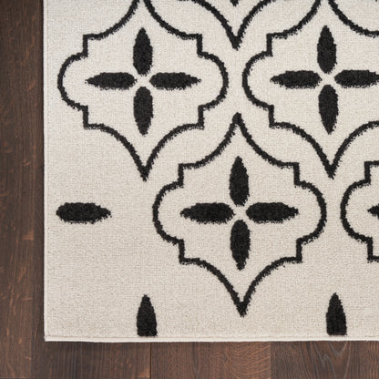 Nourison Home Nourison Essentials  Ivory Black  Contemporary