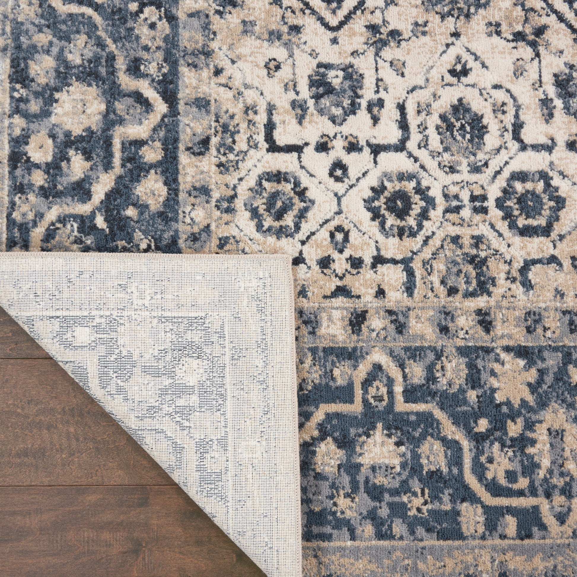 Nourison Home Malta  Ivory Blue  Traditional