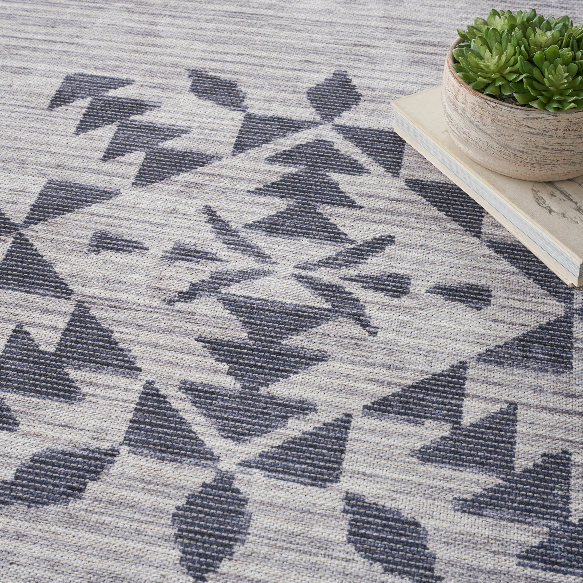 Nourison Home New Concept Washables  Ivory Charcoal  Contemporary
