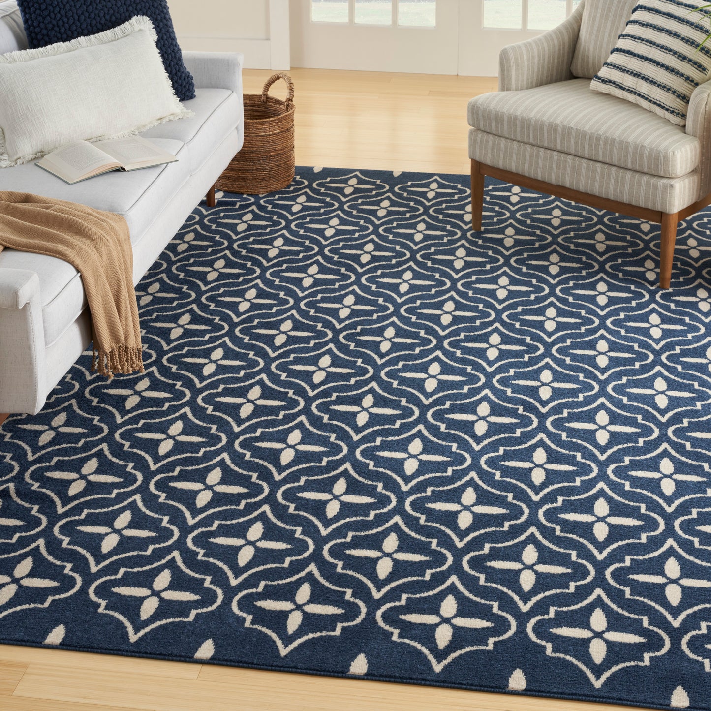 Nourison Home Nourison Essentials  Navy Ivory  Contemporary