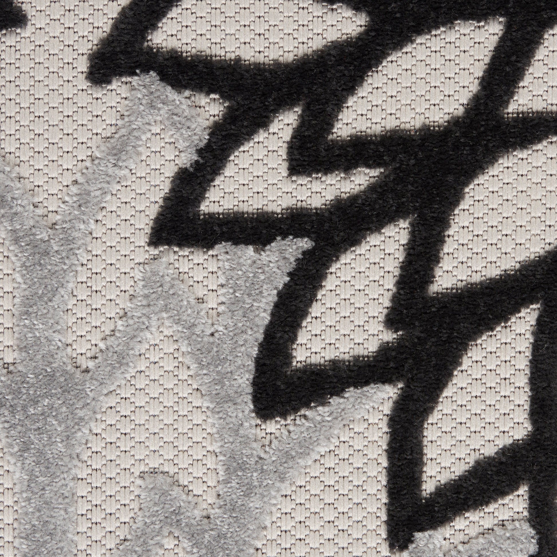 Nourison Home Aloha  Black White  Contemporary