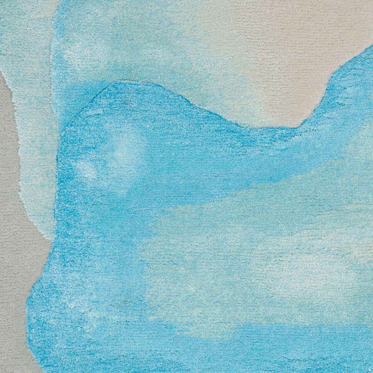 Nourison Home Prismatic  Sea Mist Blue  Contemporary