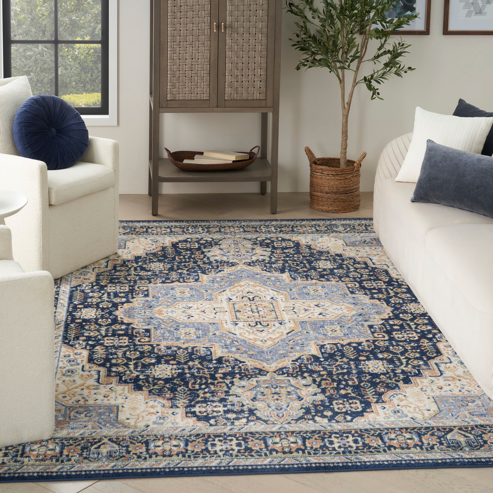 Nourison Home Nourison Essentials Persian  Navy  Traditional