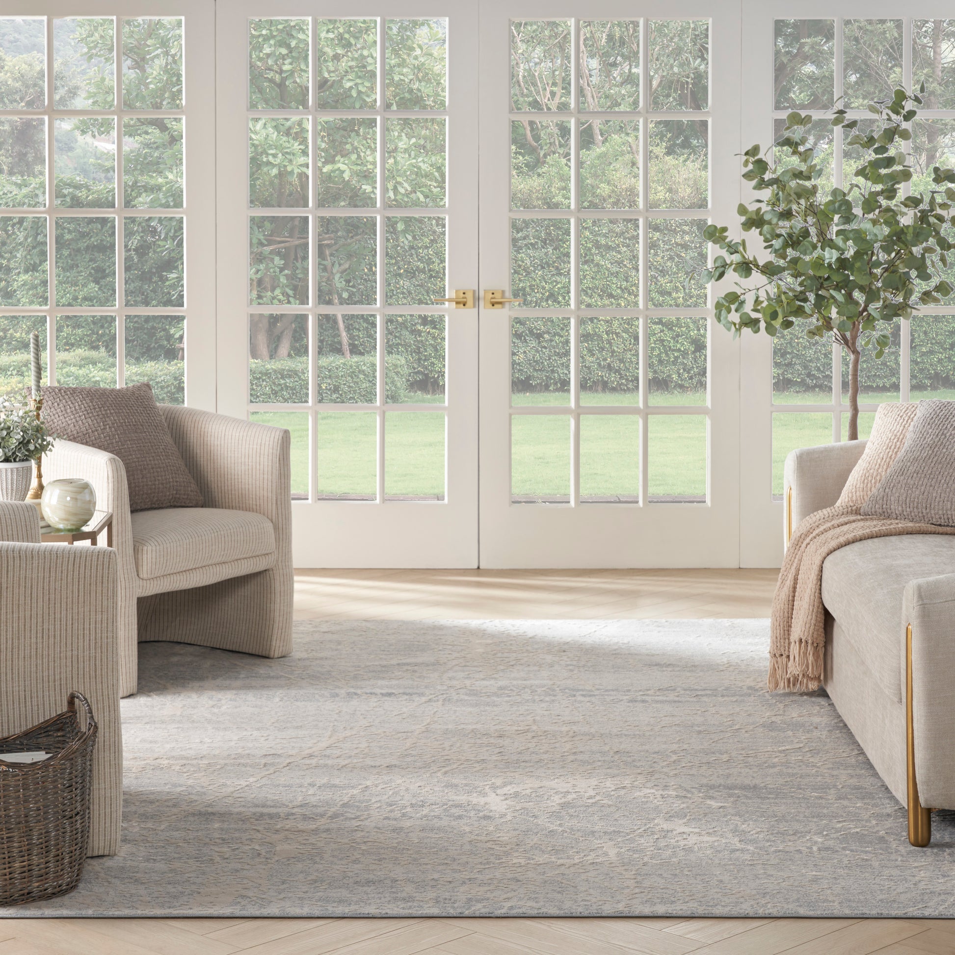 Nourison Home Exhale  Ivory Grey  Contemporary