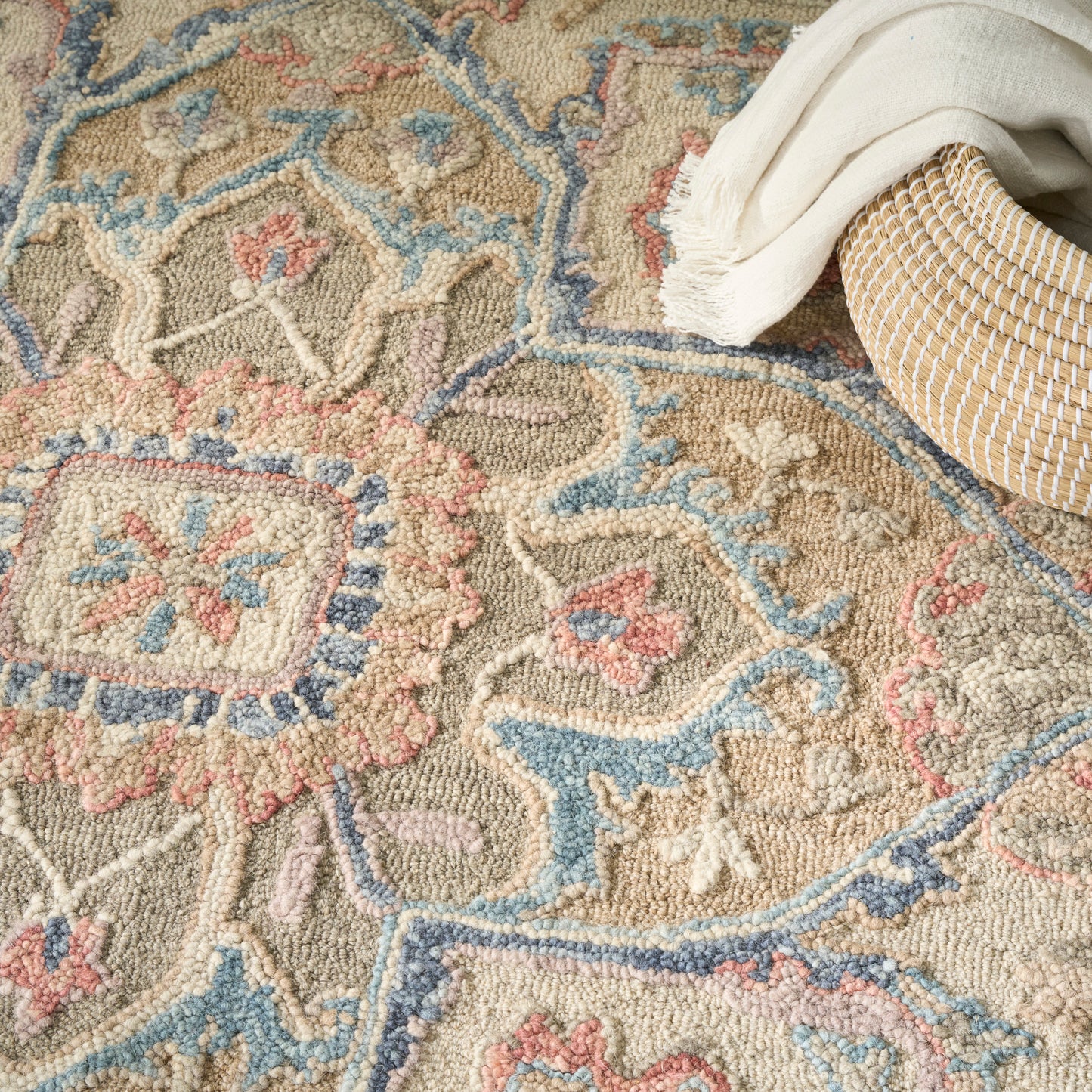 Nourison Home Maison  Green Ivory  Traditional