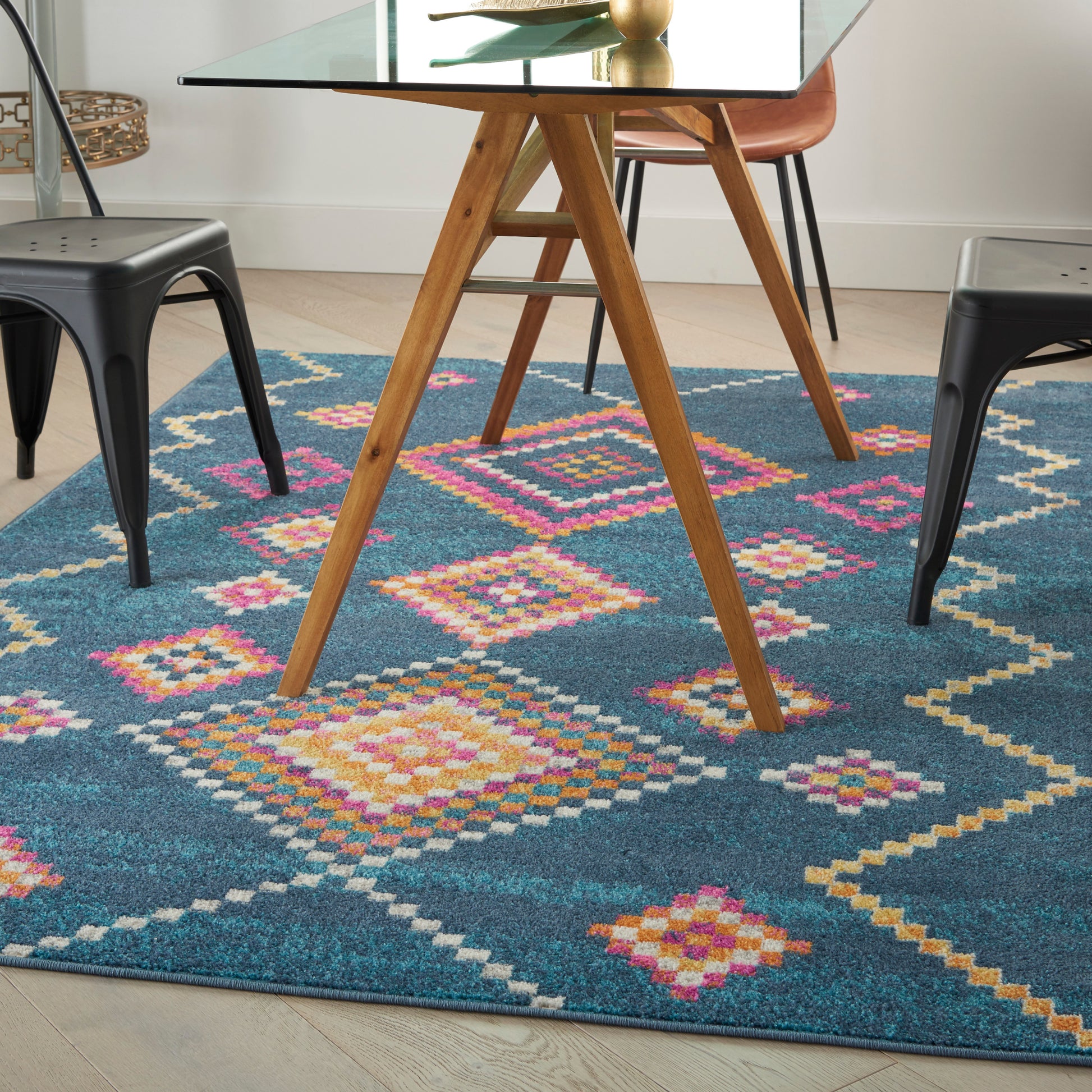 Nourison Home Passion  Navy  Transitional
