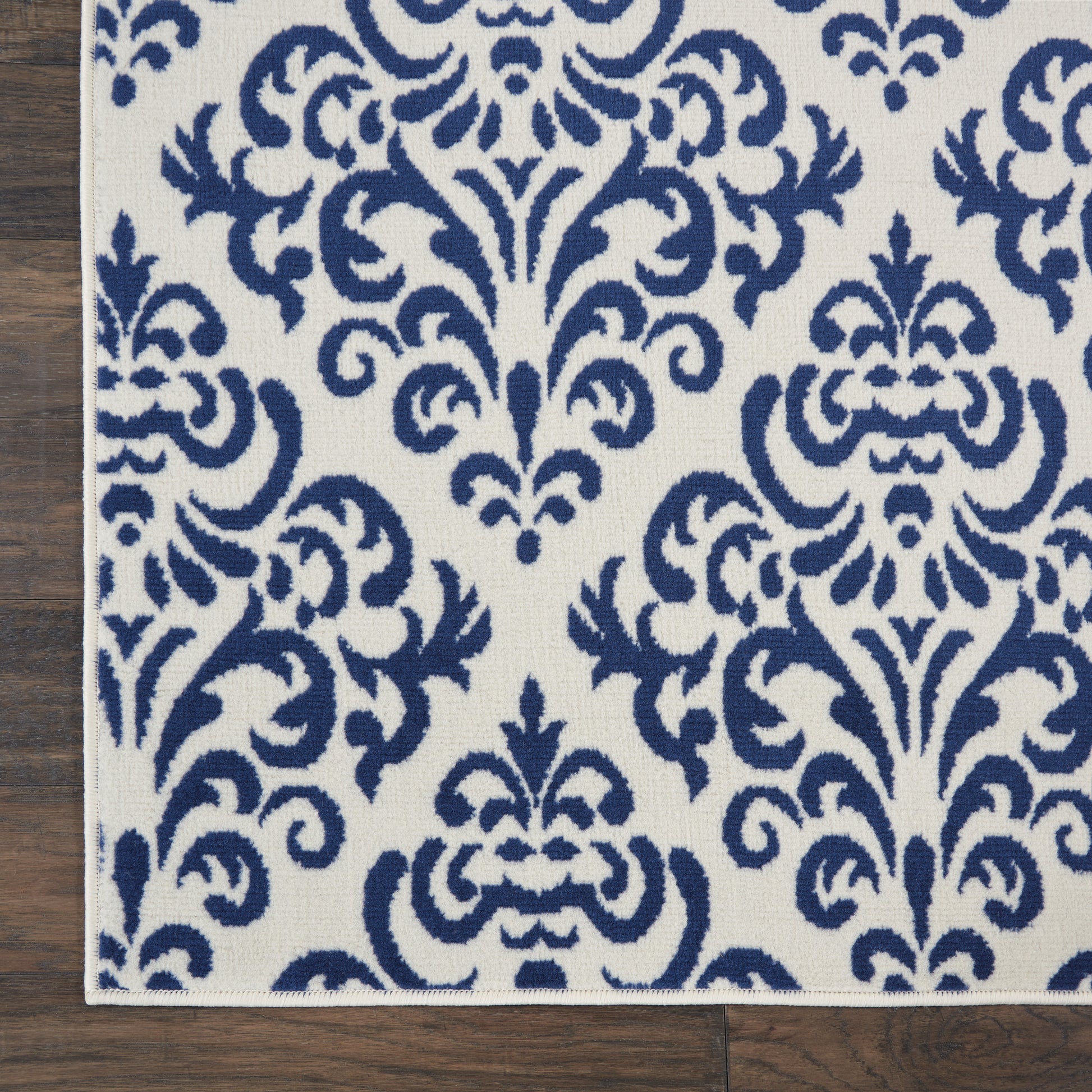 Nourison Home Grafix  White Blue  Transitional