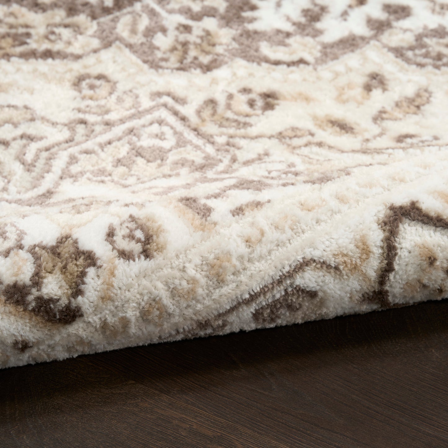 Nourison Home Dekor  Brown Ivory  Traditional