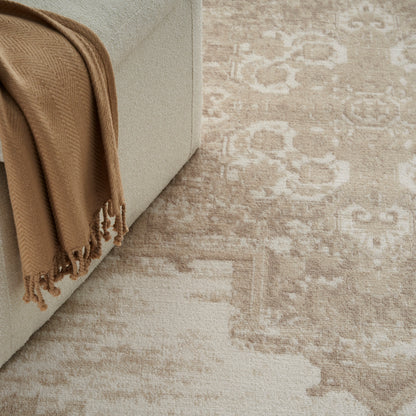 Nourison Home Grafix  Ivory Beige  Transitional