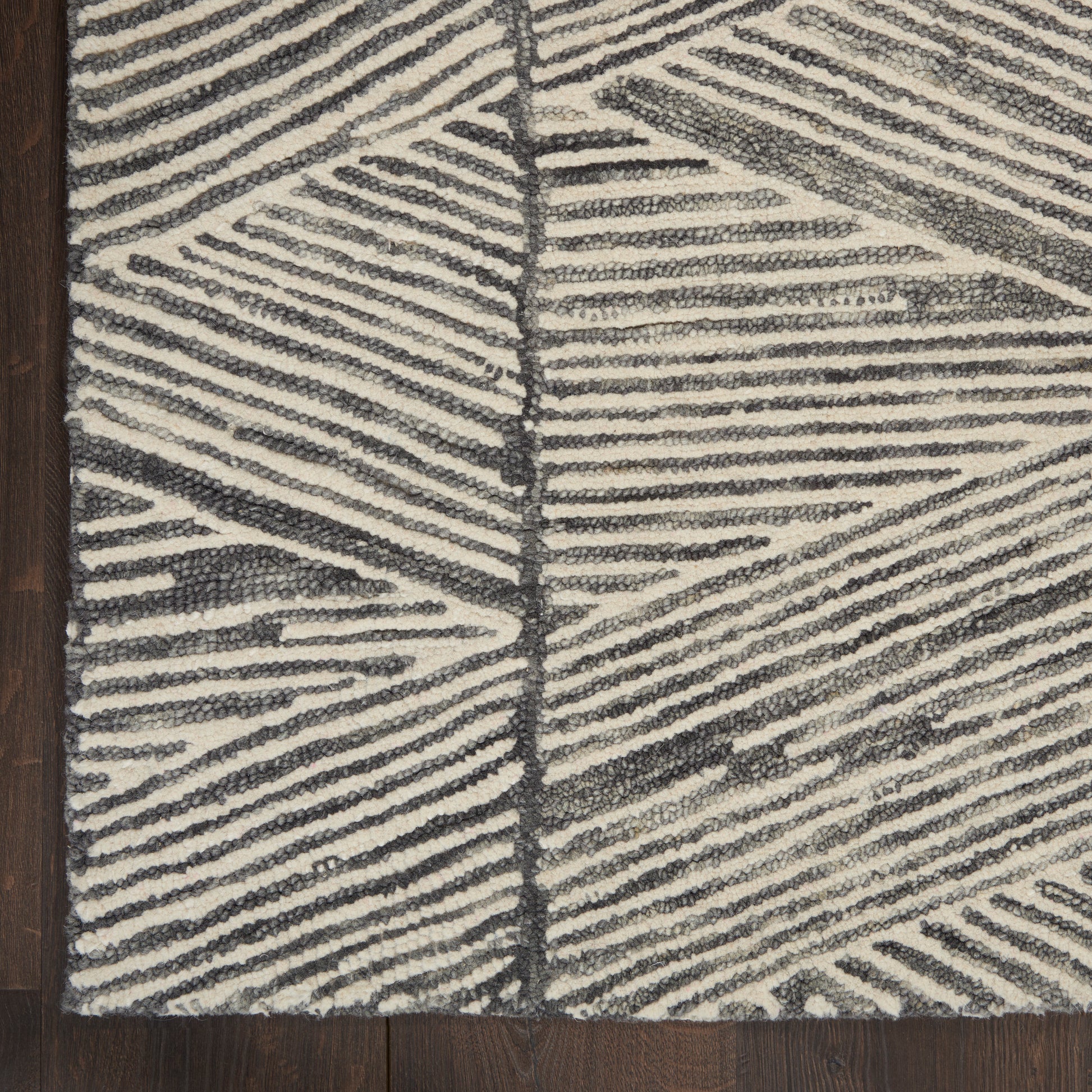 Nourison Home Colorado  Grey White  Contemporary