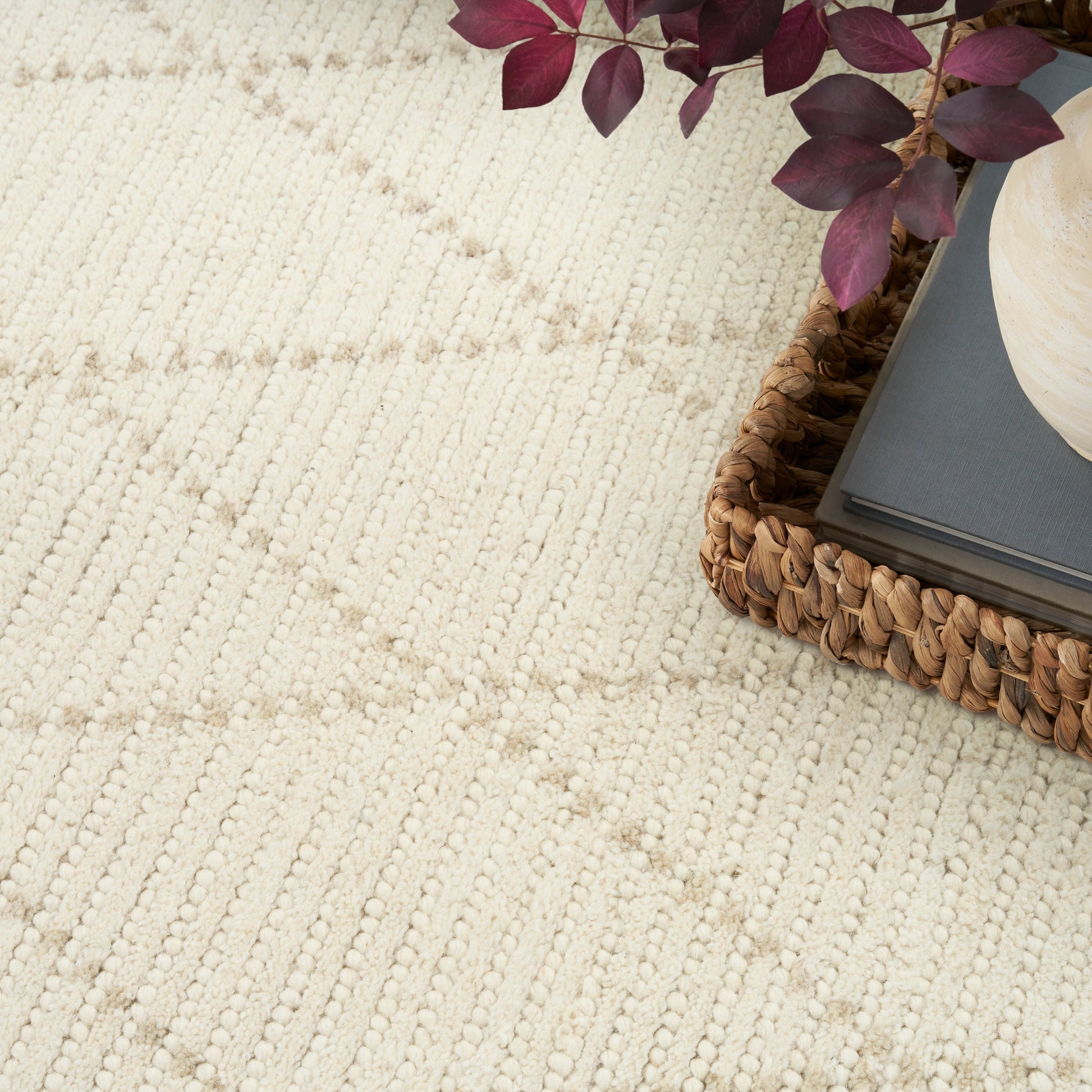 Nourison Home Azure  Ivory  Contemporary