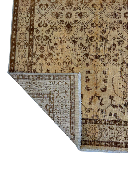 Artisan Angelina  Beige  Vintage Knotted Rug