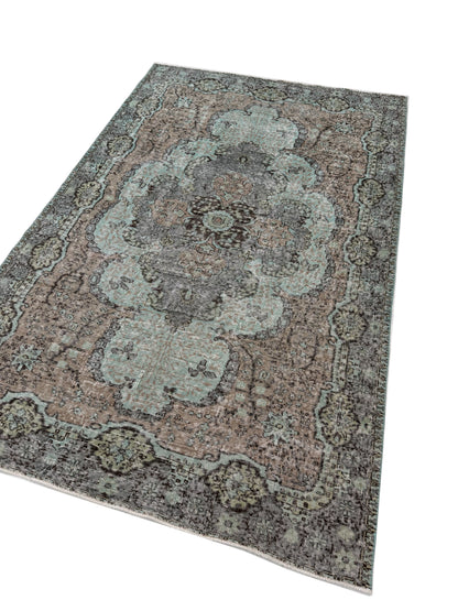 Artisan Angelina Silver Rust Vintage Knotted Rug