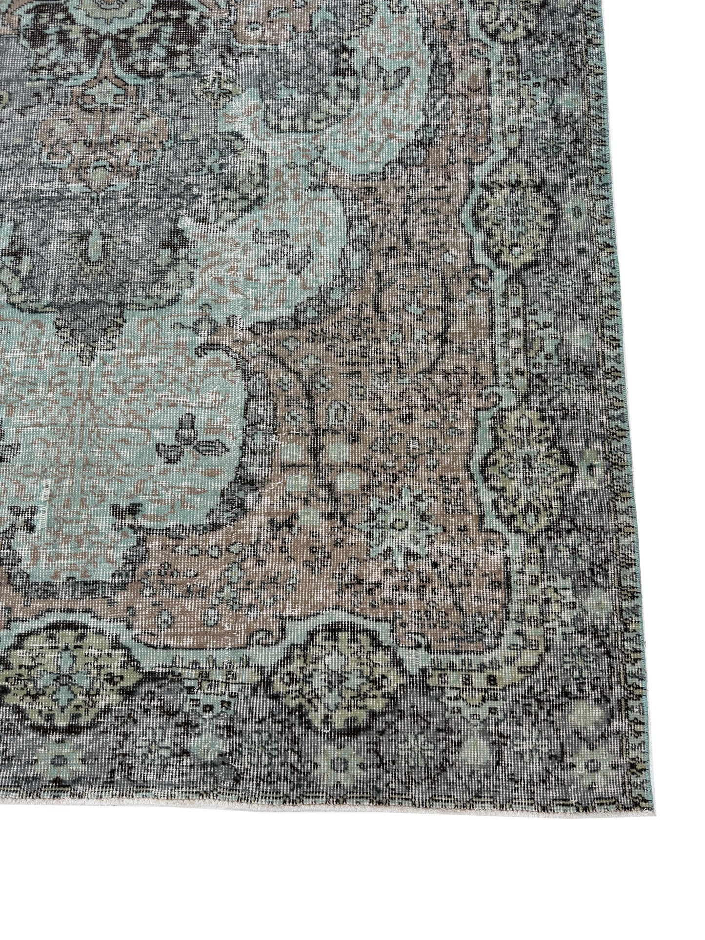 Artisan Angelina Silver Rust Vintage Knotted Rug