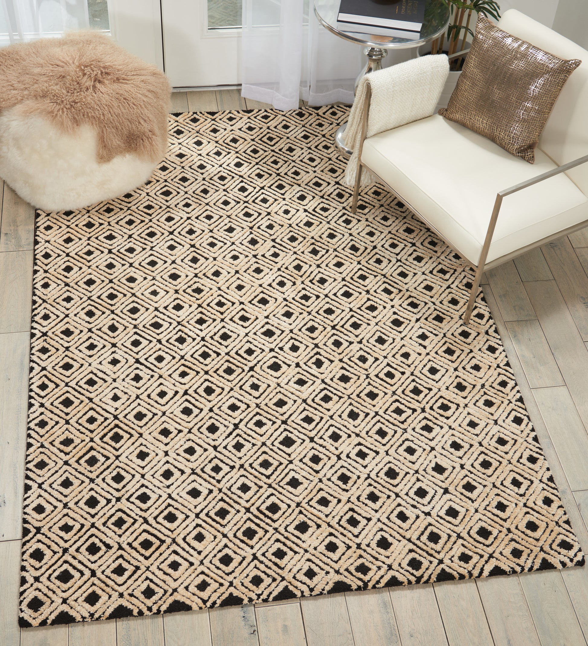 Nourison Home Deco Mod  Black Beige  Transitional