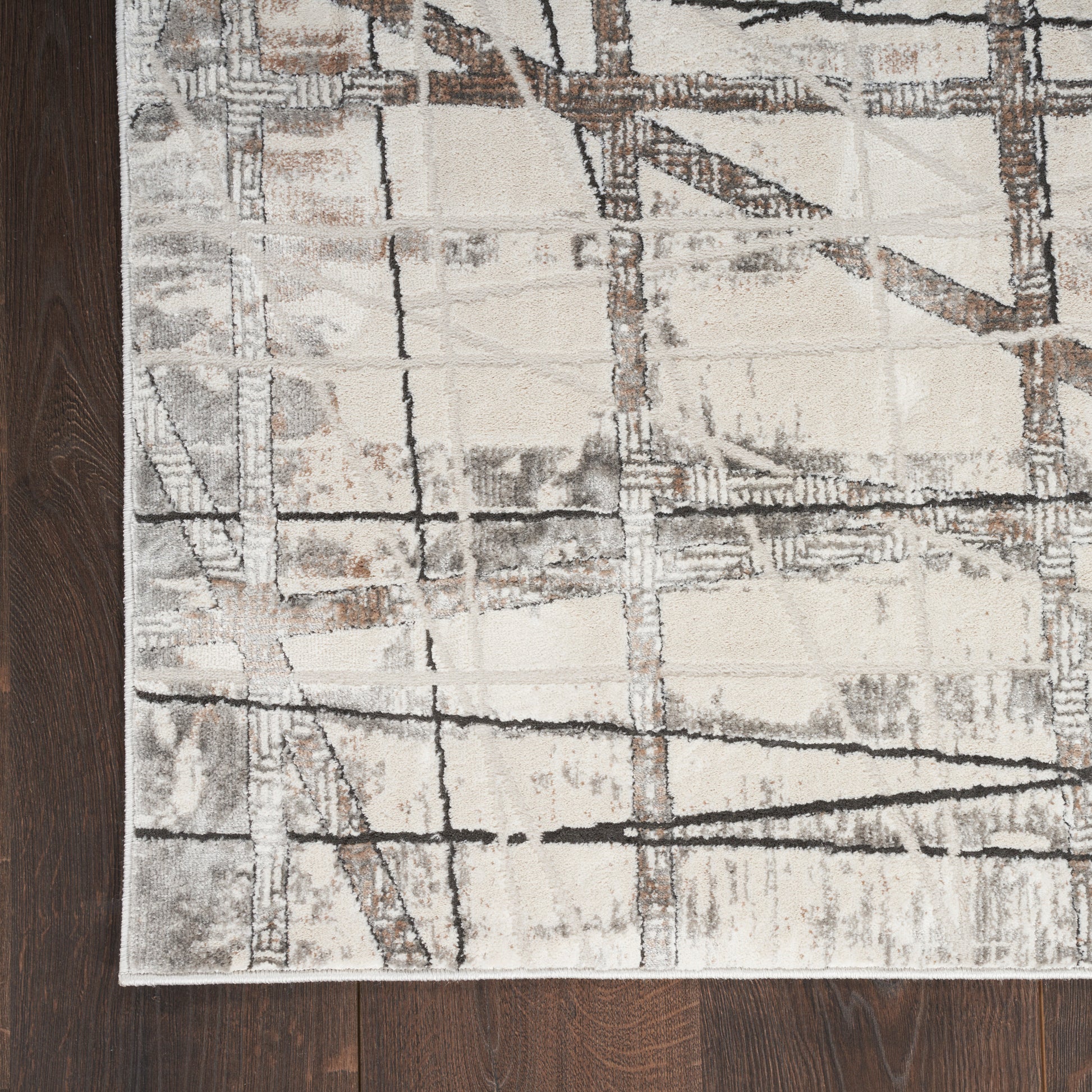 Nourison Home Desire  Grey Silver  Contemporary