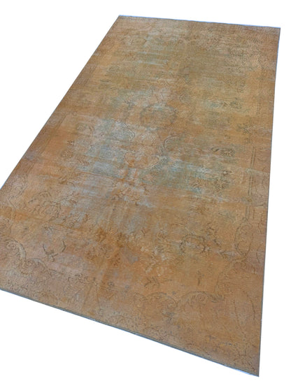 Artisan Angelina Rustic Sage Vintage Knotted Rug